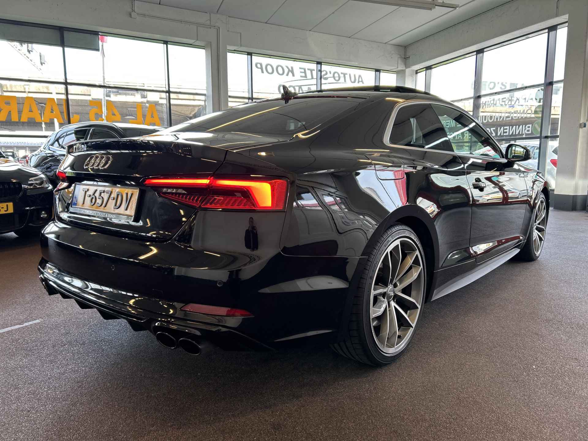 Audi A5 Coupé 2.0 TFSI Quattro 252PK Sport Pro S-Line | Panoramadak | Digital dashboard | S5 uitgevoerd | Keyless | Bang&Olufsen | Achte - 33/34