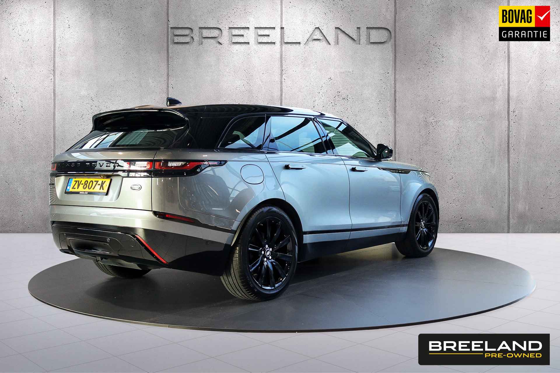 Land Rover Range Rover Velar D240 R-Dynamic SE | Luchtvering | Massage | Panoramadak - 2/26