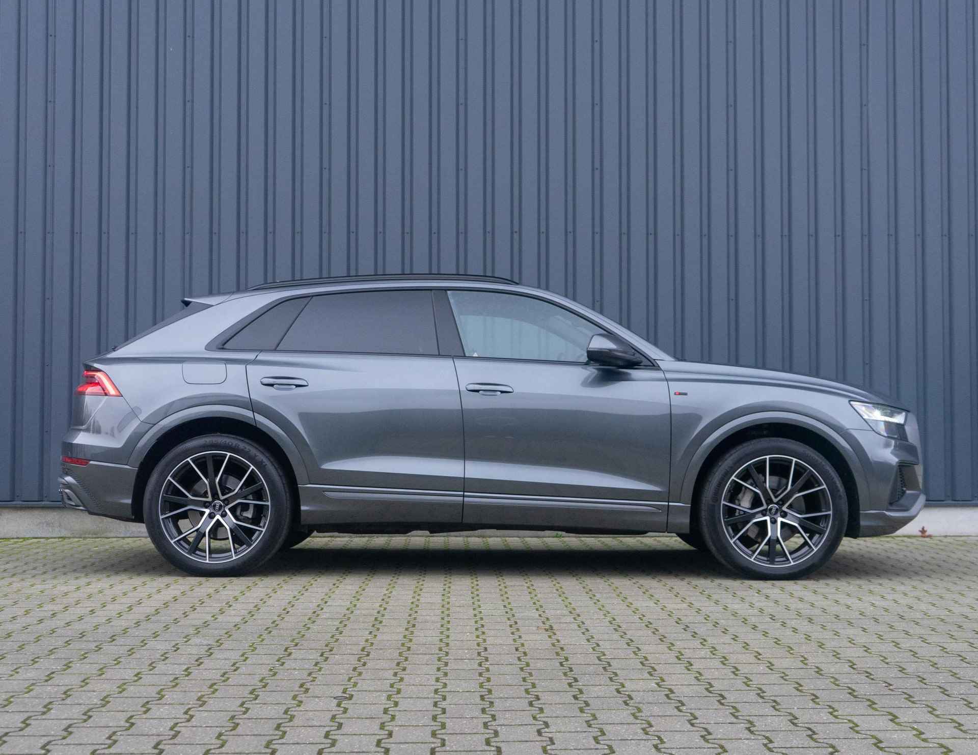 Audi Q8 50 TDI quattro S-Line | Panodak | Trekhaak | Luchtvering | Stoelverwarming | Keyless - 4/38