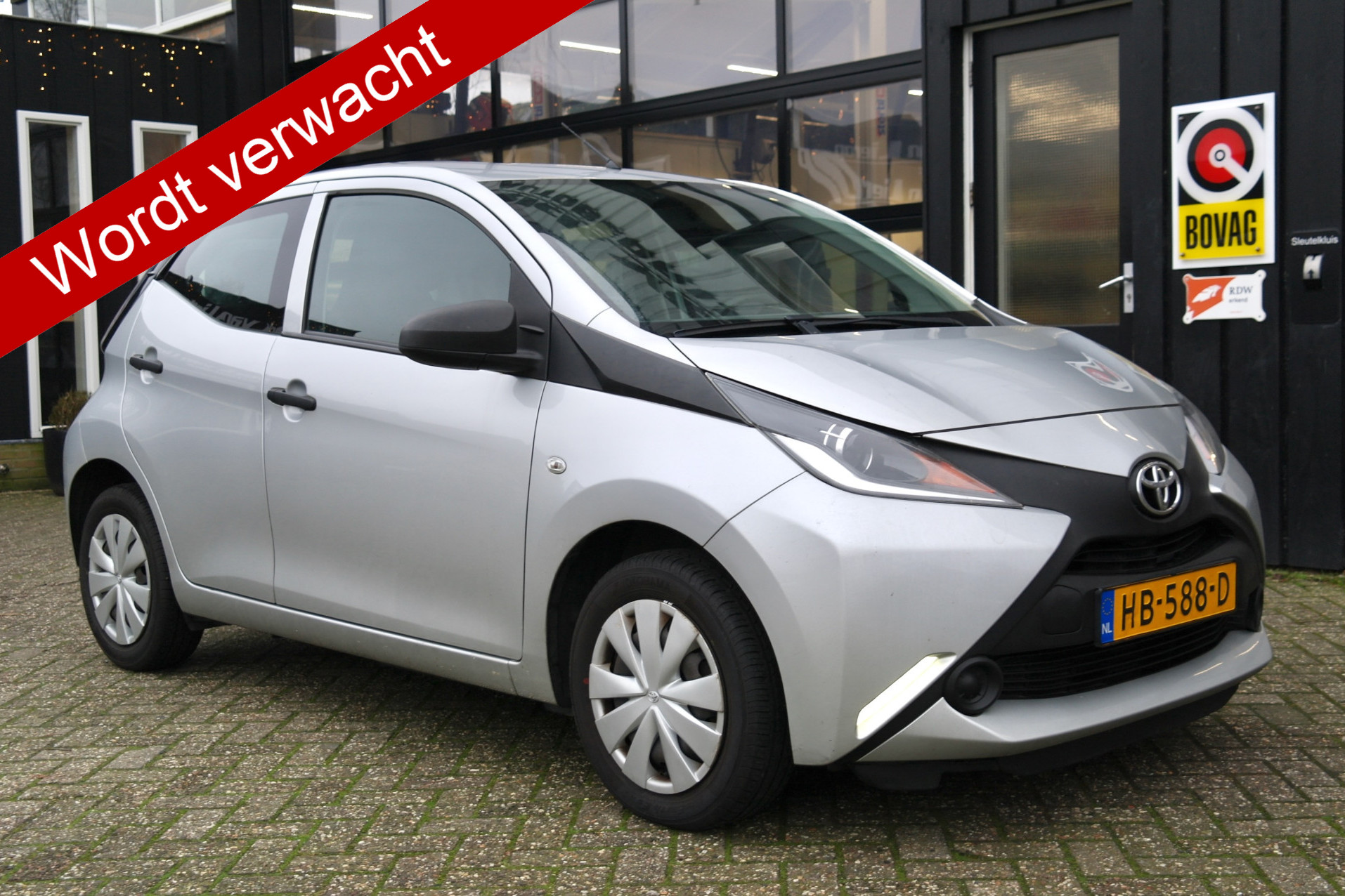 Toyota Aygo 1.0 VVT-i x-now