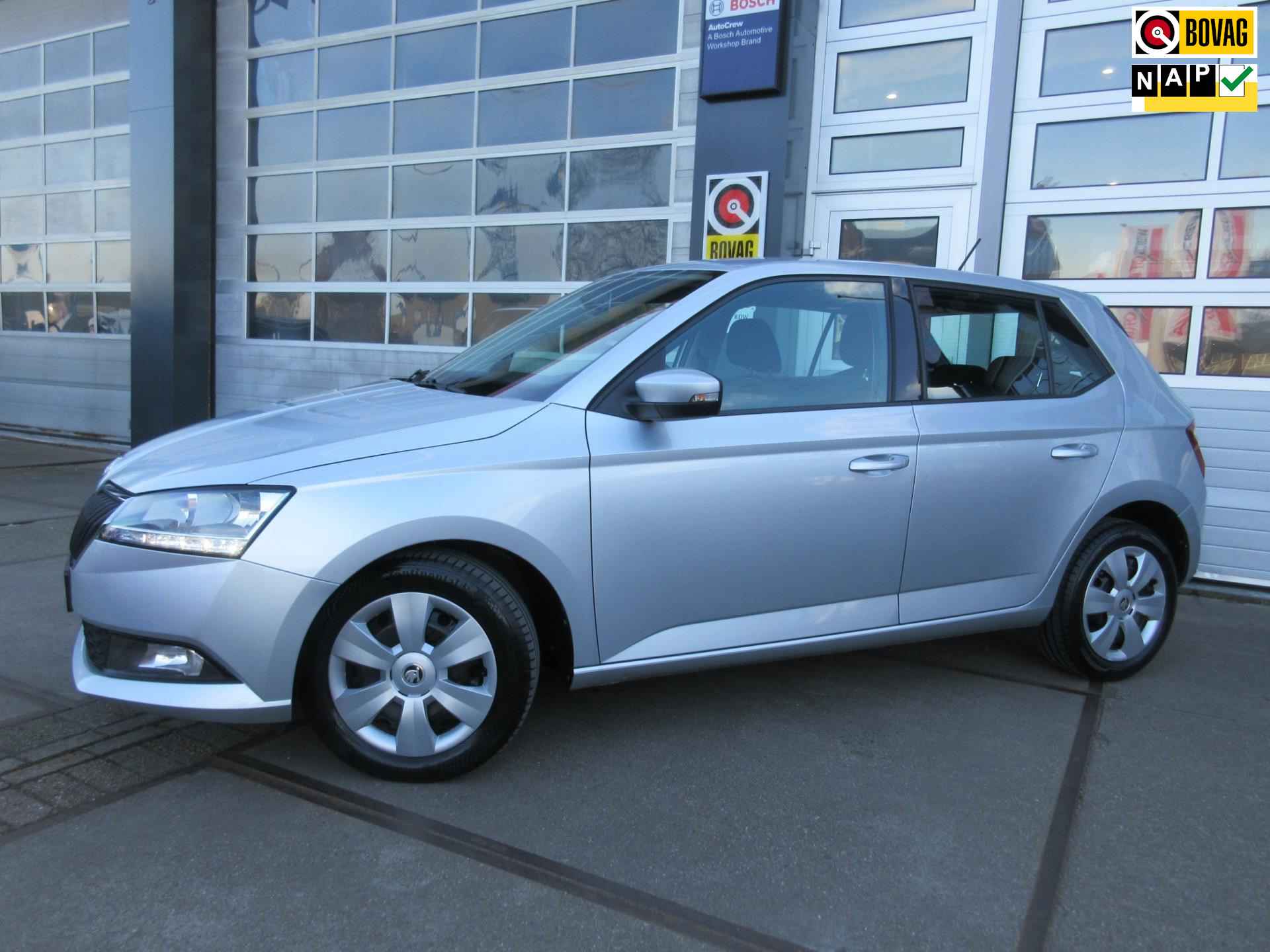 Skoda Fabia 1.0 TSI Ambition / Airco / PDC / Navi / Carplay