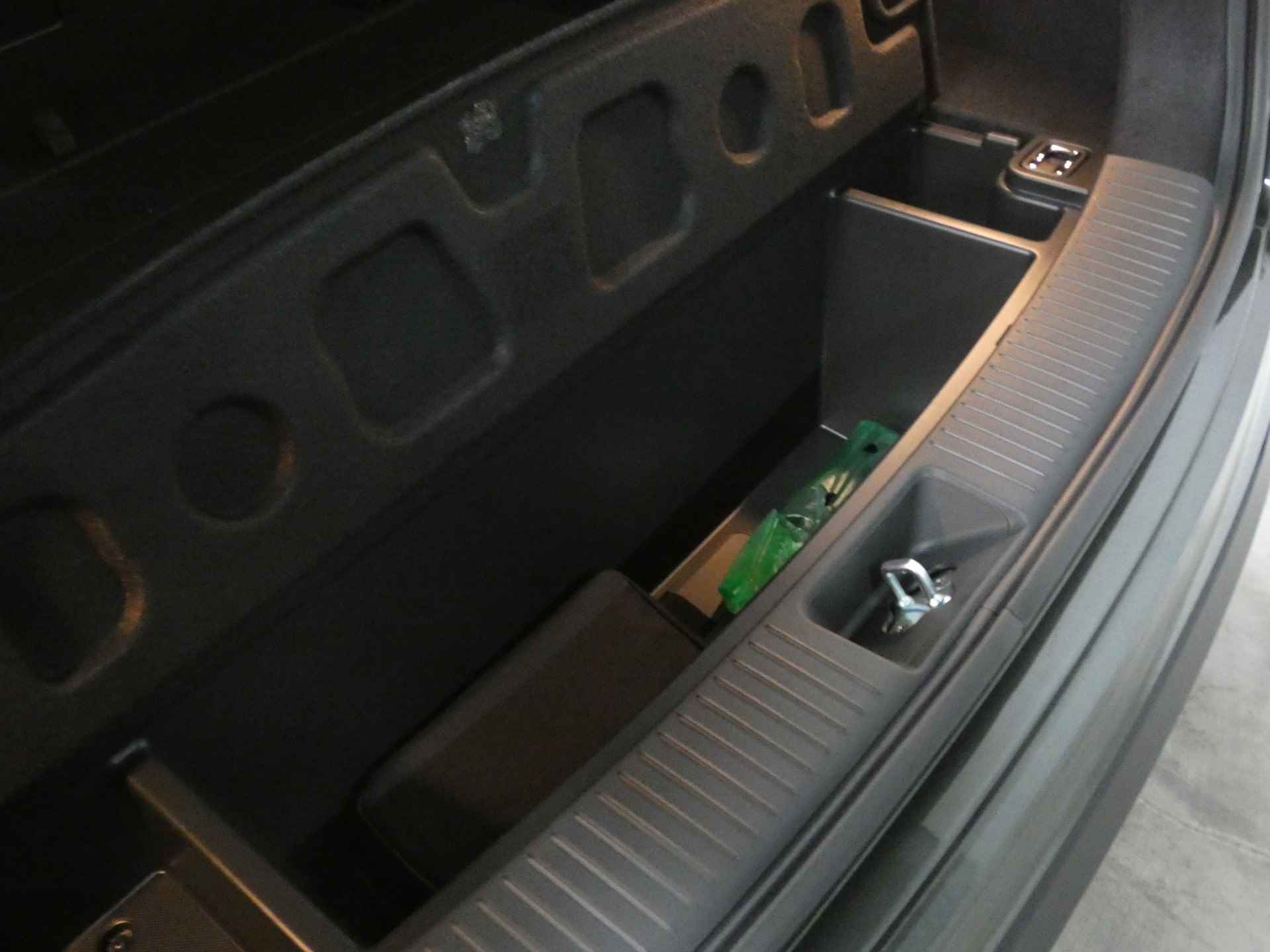 Hyundai i30 Wagon 1.0 T-GDi MHEV Comfort Smart | Navigatie | Climate Control - 13/37