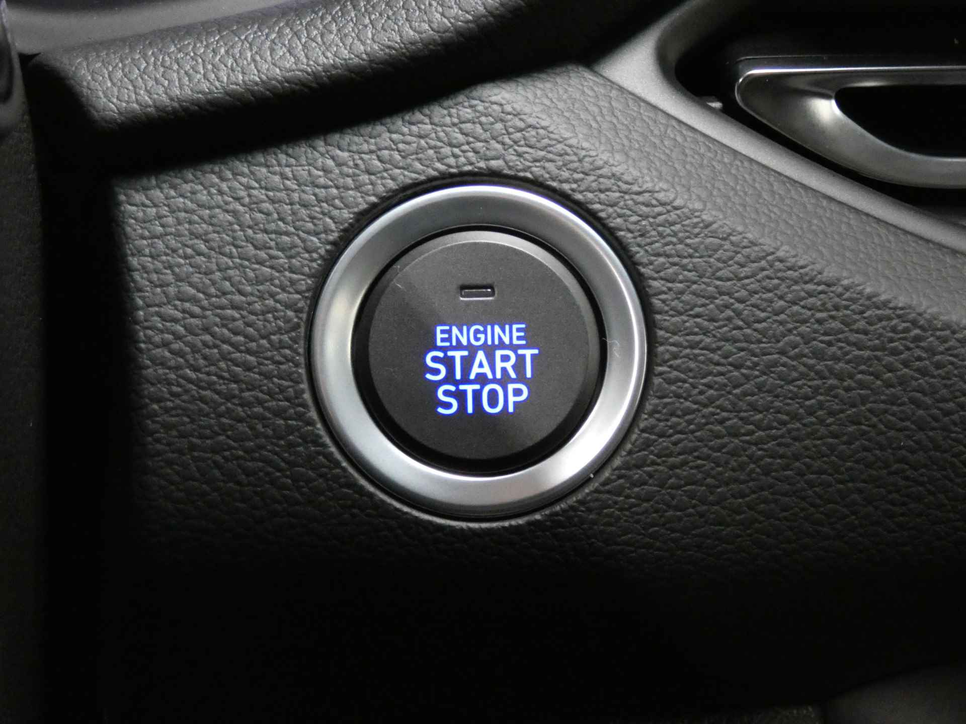 Hyundai i30 Wagon 1.0 T-GDi MHEV Comfort Smart | Navigatie | Climate Control - 21/37