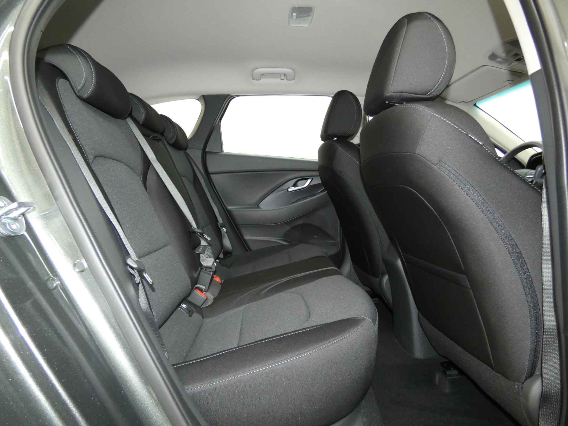 Hyundai i30 Wagon 1.0 T-GDi MHEV Comfort Smart | Navigatie | Climate Control - 37/37