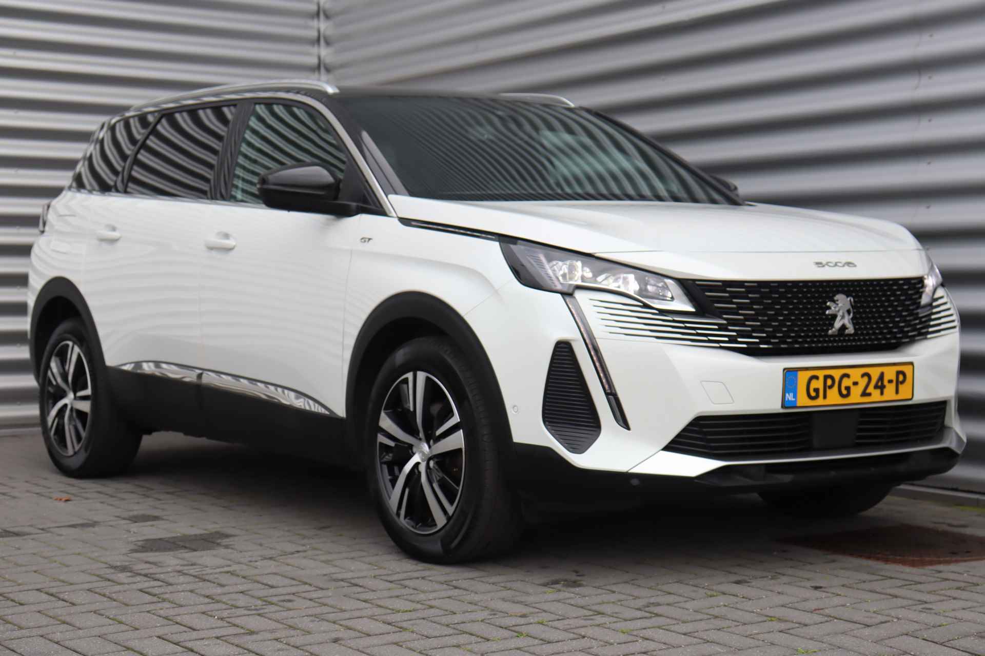 Peugeot 5008 1.2 PURETECH 130PK 7-ZITS GT PACK AUTOMAAT / NAVI / CLIMA / PDC / 18" LMV / CAMERA / KEYLESS / FULL-LED / ALCANTARA / WINTERPAKK - 4/46