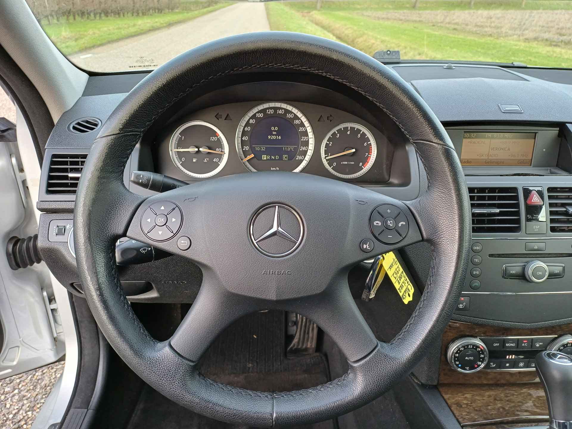 Mercedes-Benz C-Klasse 200 K Elegance /Clima/Cruise/Stoelverw/Hout/Parkh/16 INCH/ - 36/48