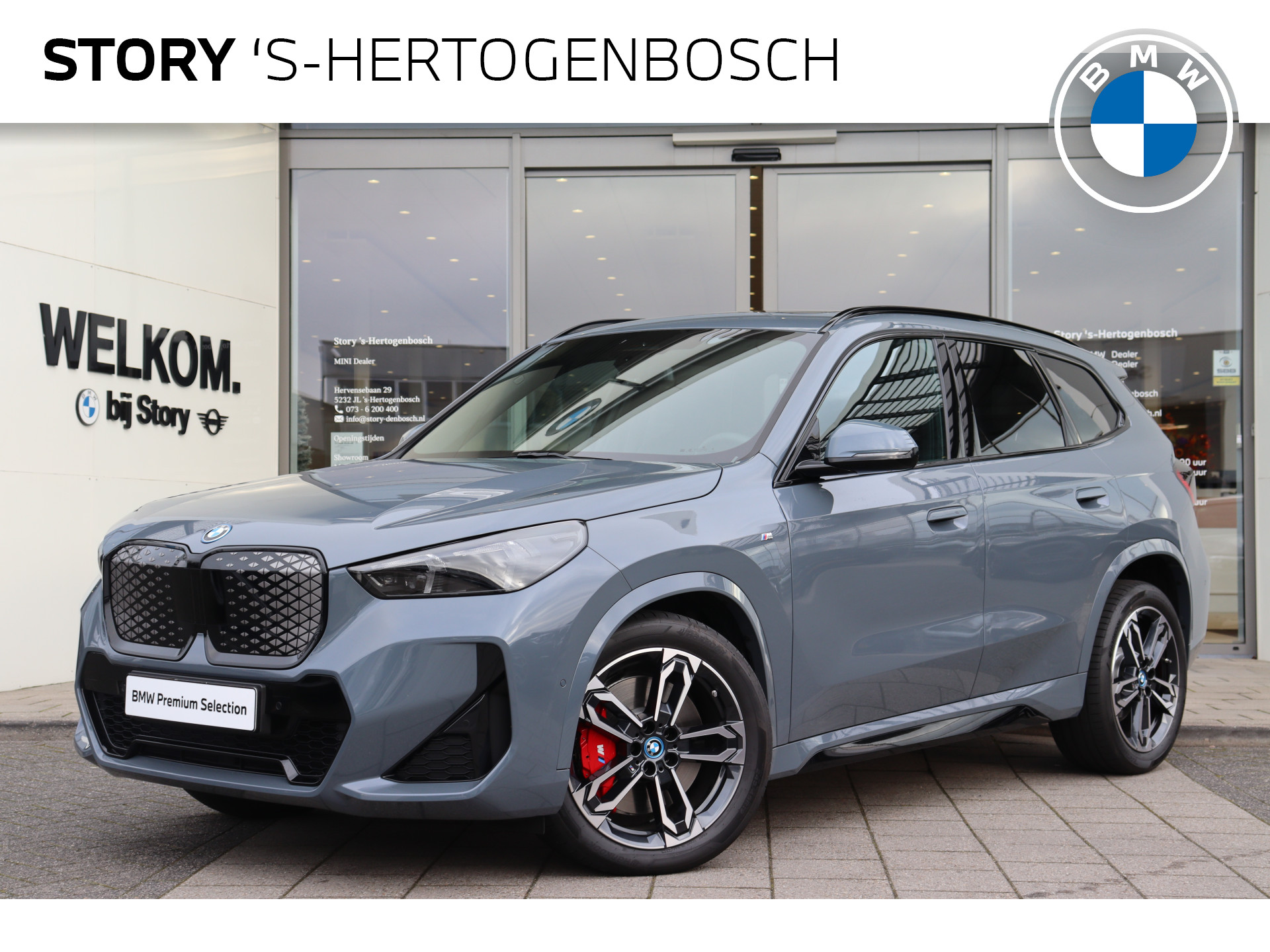 BMW iX1 eDrive20 M Sport 67 kWh / Panoramadak / Trekhaak / Sportstoelen / Adaptieve LED / Adaptief M Onderstel / Parking Assistant / Comfort Access / Harman-Kardon