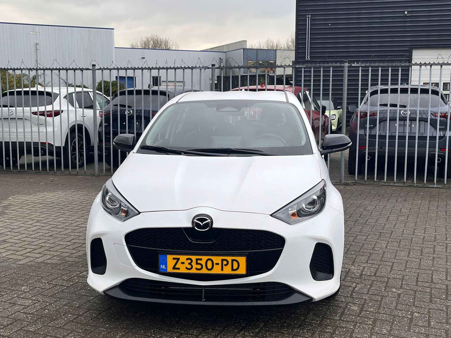 Mazda 2 Hybrid 1.5 Centre-line - 15/17