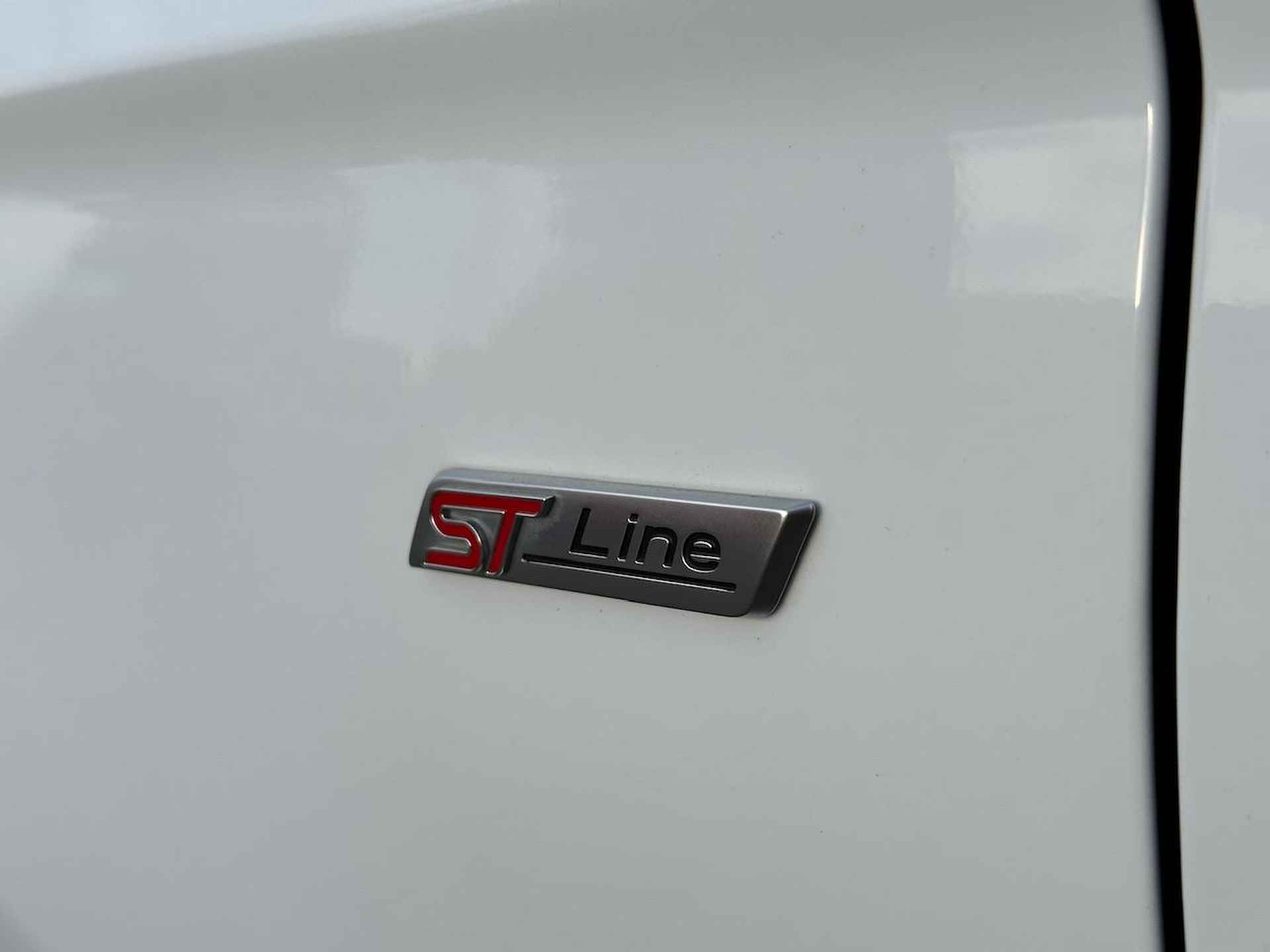 Ford Mondeo Wagon 2.0 HEV HYBRID ST-Line | Elekt. Achterklep | Elekt. Voorstoelen met geheugen | SONY Premium Audio | LED Koplampen | - 17/29