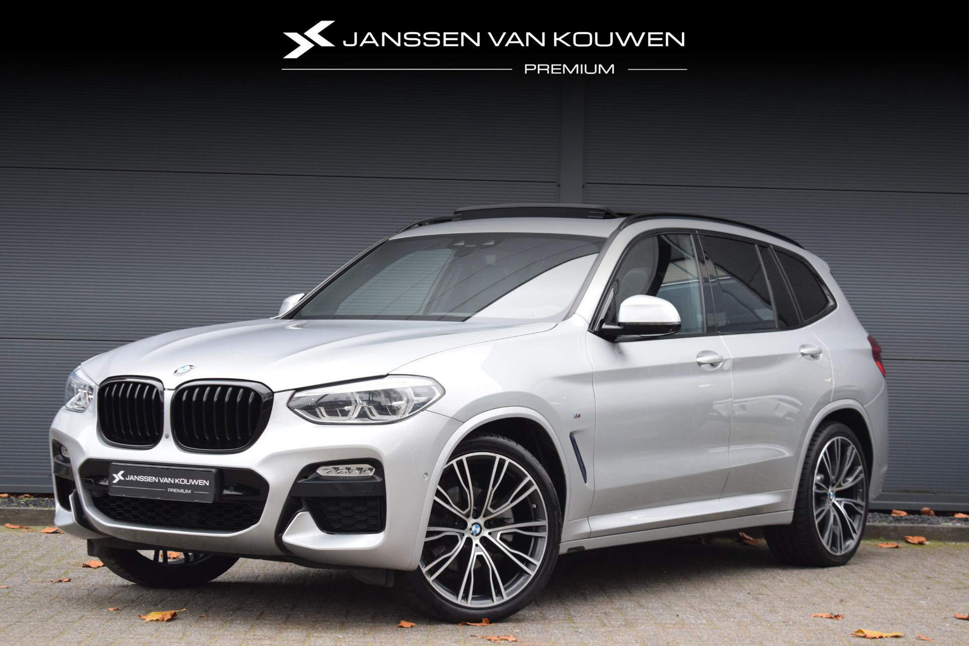 BMW X3 xDrive20i High Executive Edition / M-Sport / Pano / Elektrische Trekhaak / Leder / Dealer onderhouden