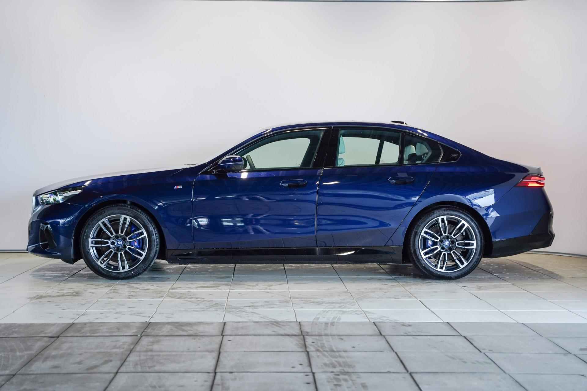 BMW i5 Sedan eDrive40 M Sportpakket - 4/27