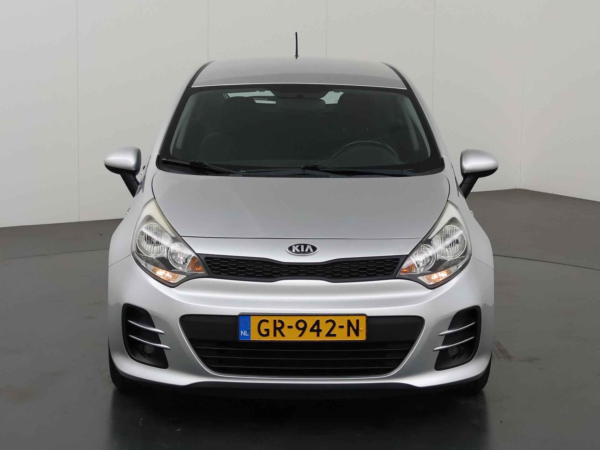 Kia Rio 1.2 CVVT ComfortLine | Navigatiesysteem | Airconditioning | Cruise control | Bluetooth | - 4/32