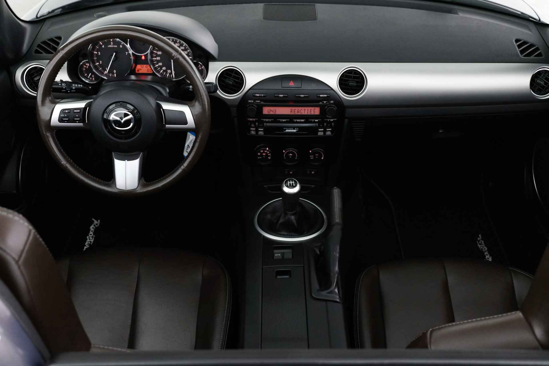 Mazda MX-5 2.0 S-VT Touring / 161 PK / STOELVERW. / AIRCO / - 5/28