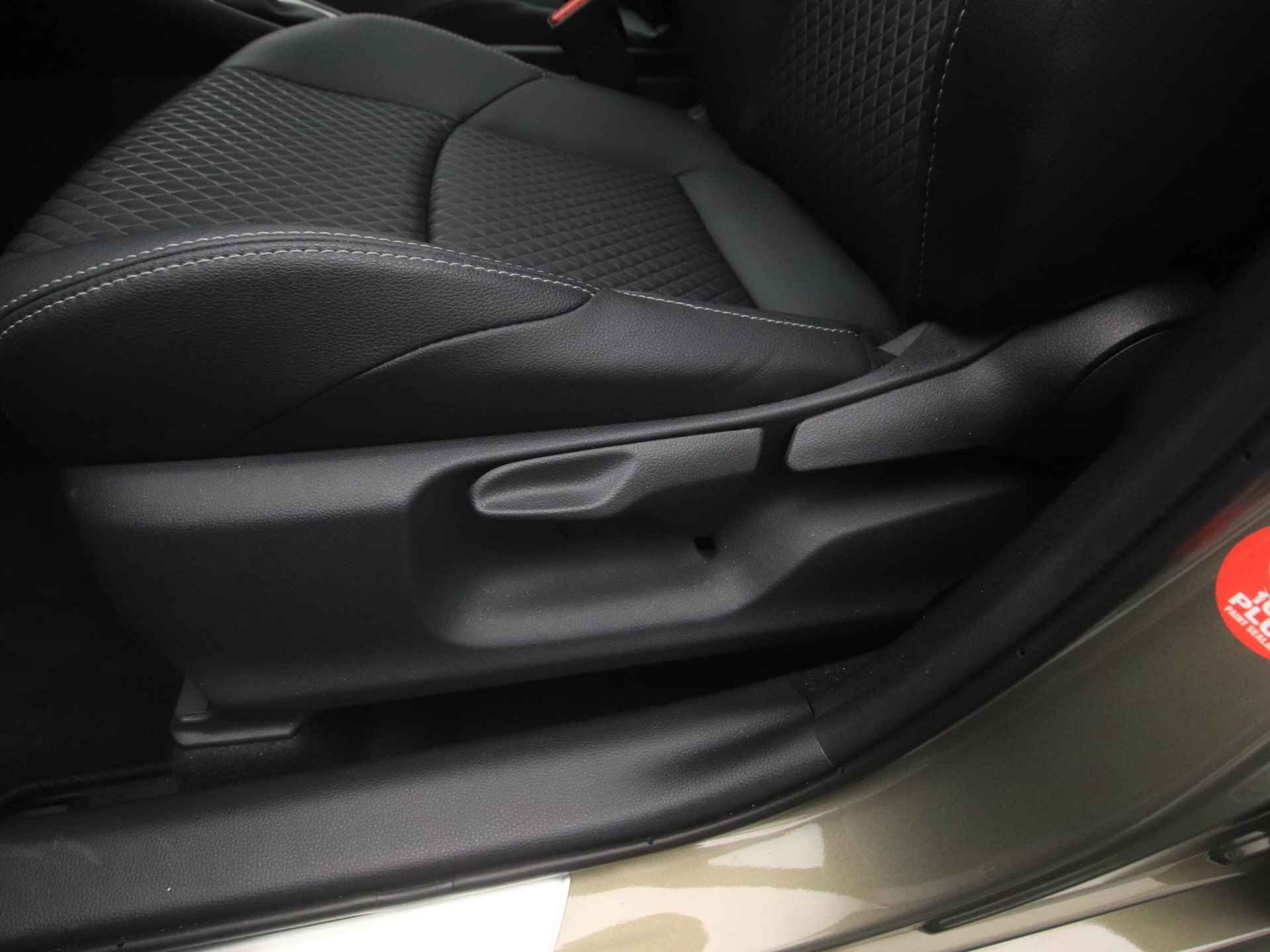 Mazda 2 Hybrid 1.5 Select automaat met panoramadak : dealer onderhouden en 24 maanden verlengde garantie - 14/47