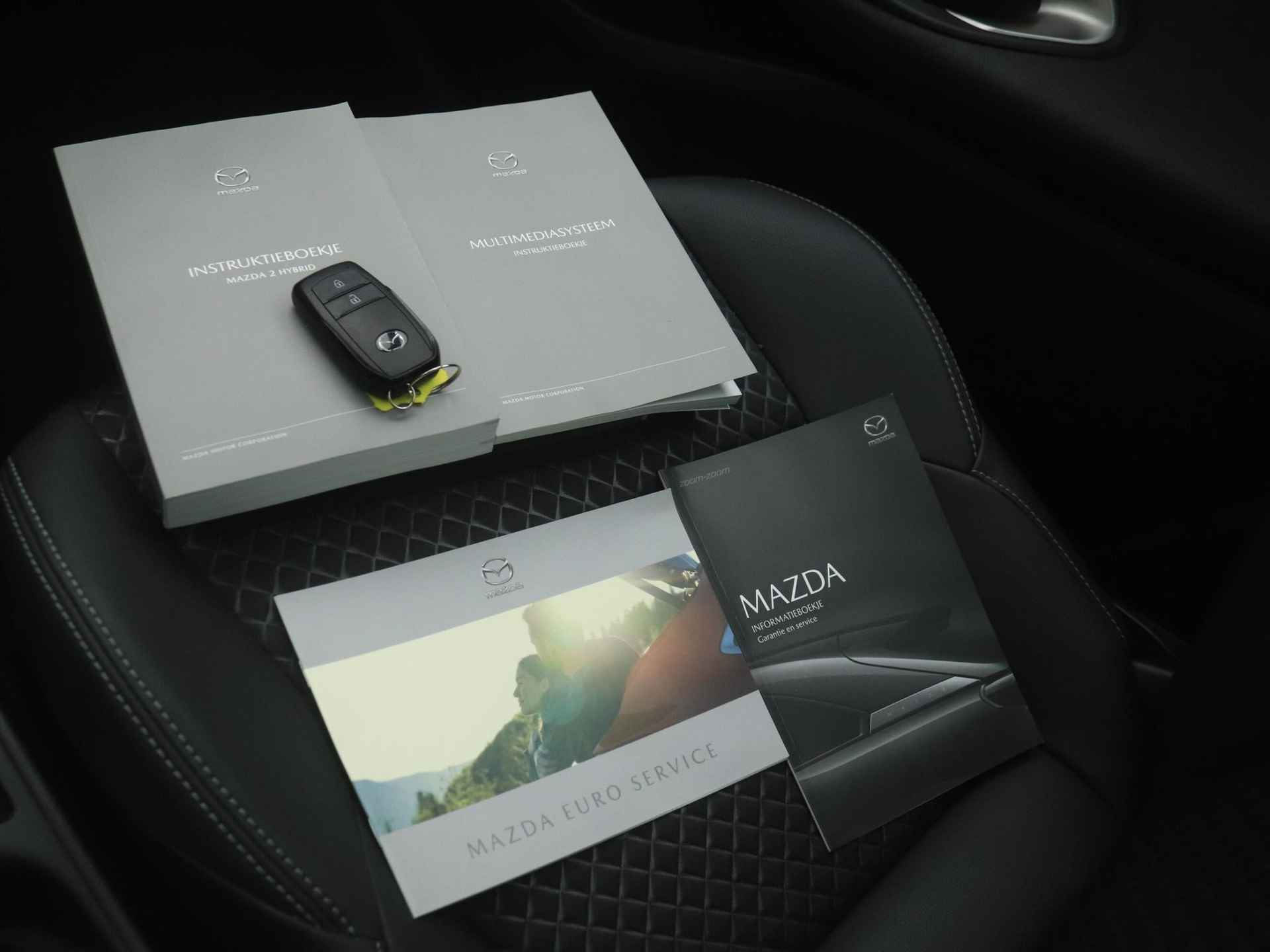Mazda 2 Hybrid 1.5 Select automaat met panoramadak : dealer onderhouden en 24 maanden verlengde garantie - 38/47