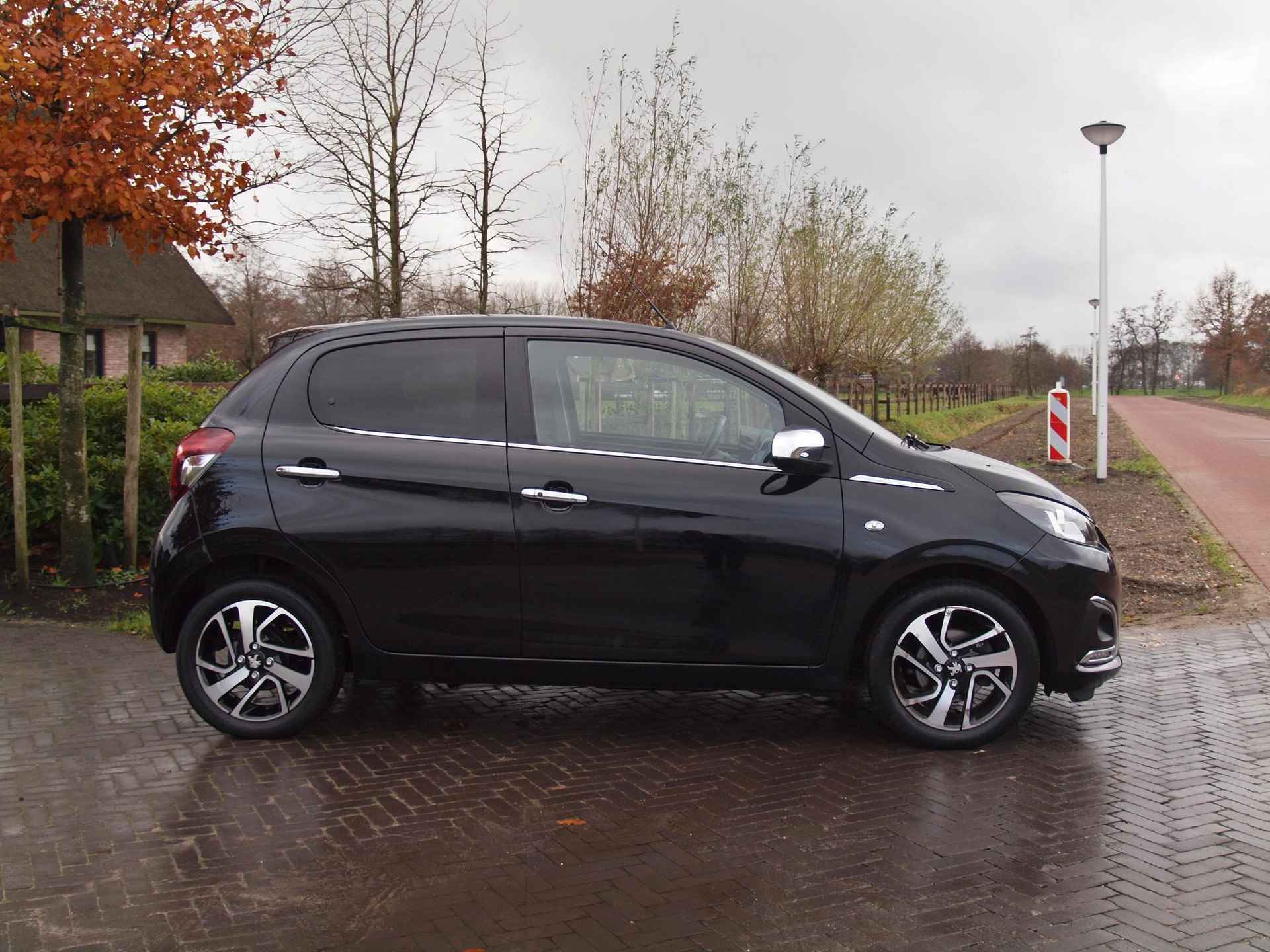 Peugeot 108 1.0 e-VTi Allure | Camera | Apple Carplay | DAB | Airco | 15 inch | - 7/24