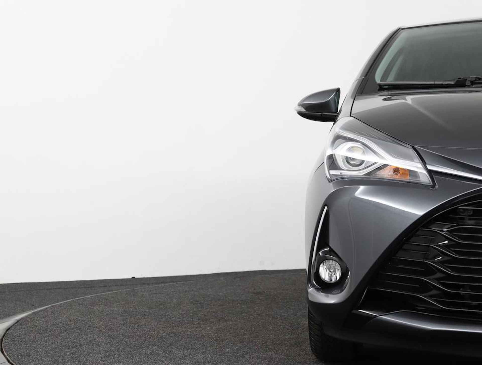 Toyota Yaris 1.5 Hybrid Executive | Navigatie | Climate control | Cruise control | - 38/50