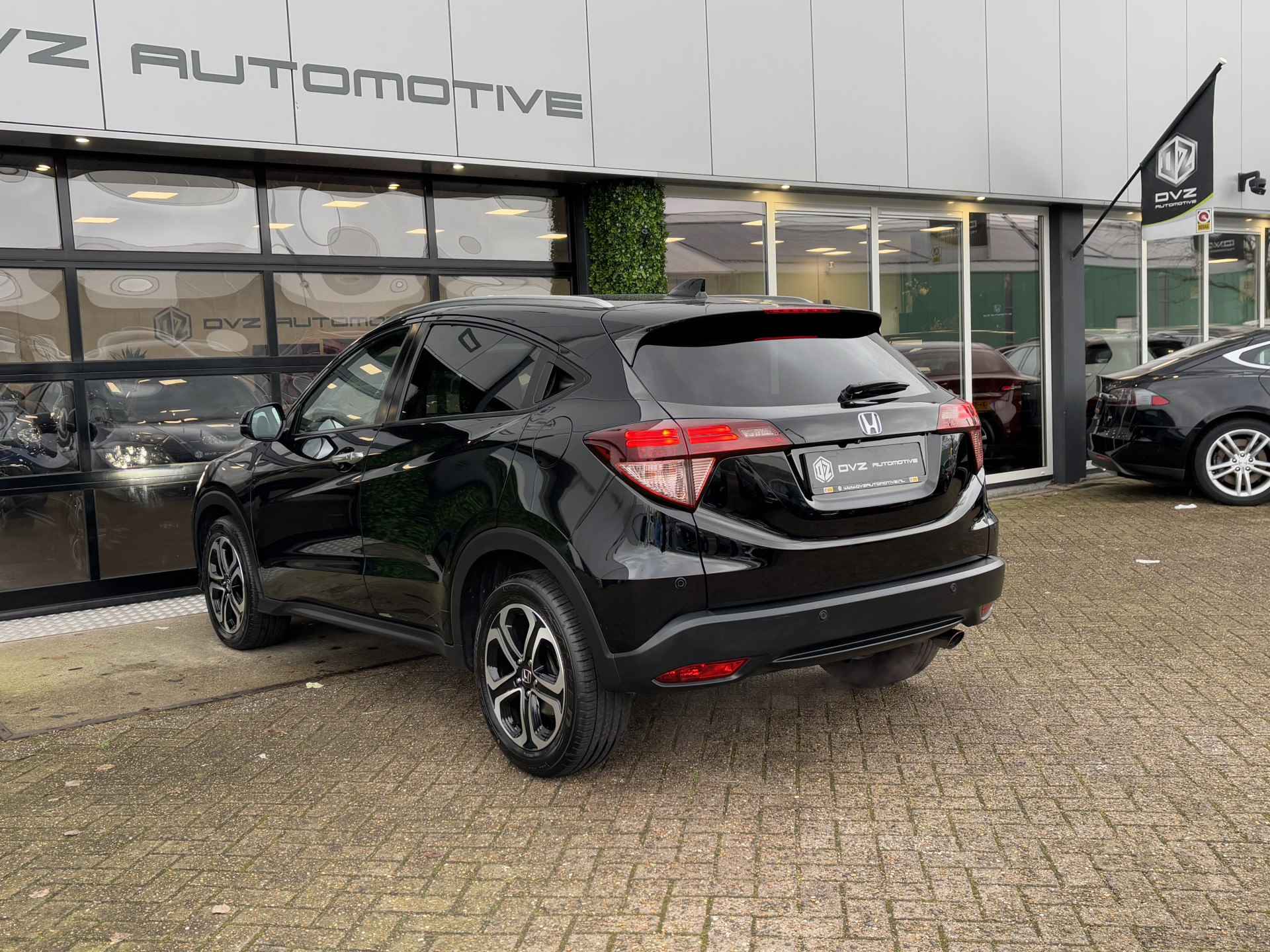 Honda HR-V 1.5 i-VTEC Executive | Pano | Camera | Winter Pack - 4/40