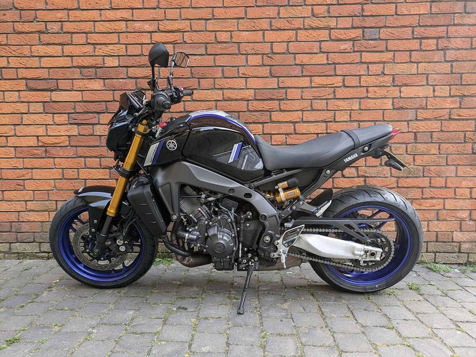 Yamaha MT-09 SP - 2/13