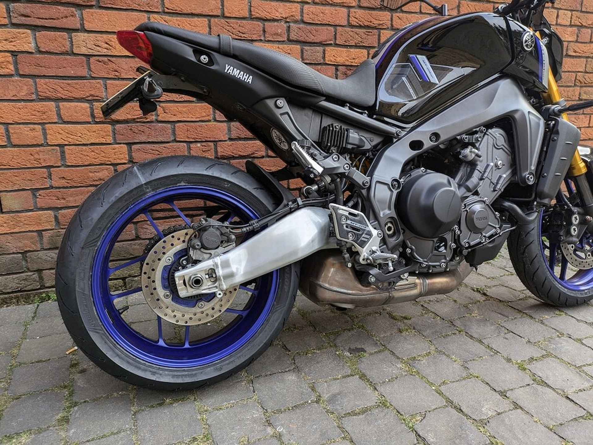 Yamaha MT-09 SP - 10/13