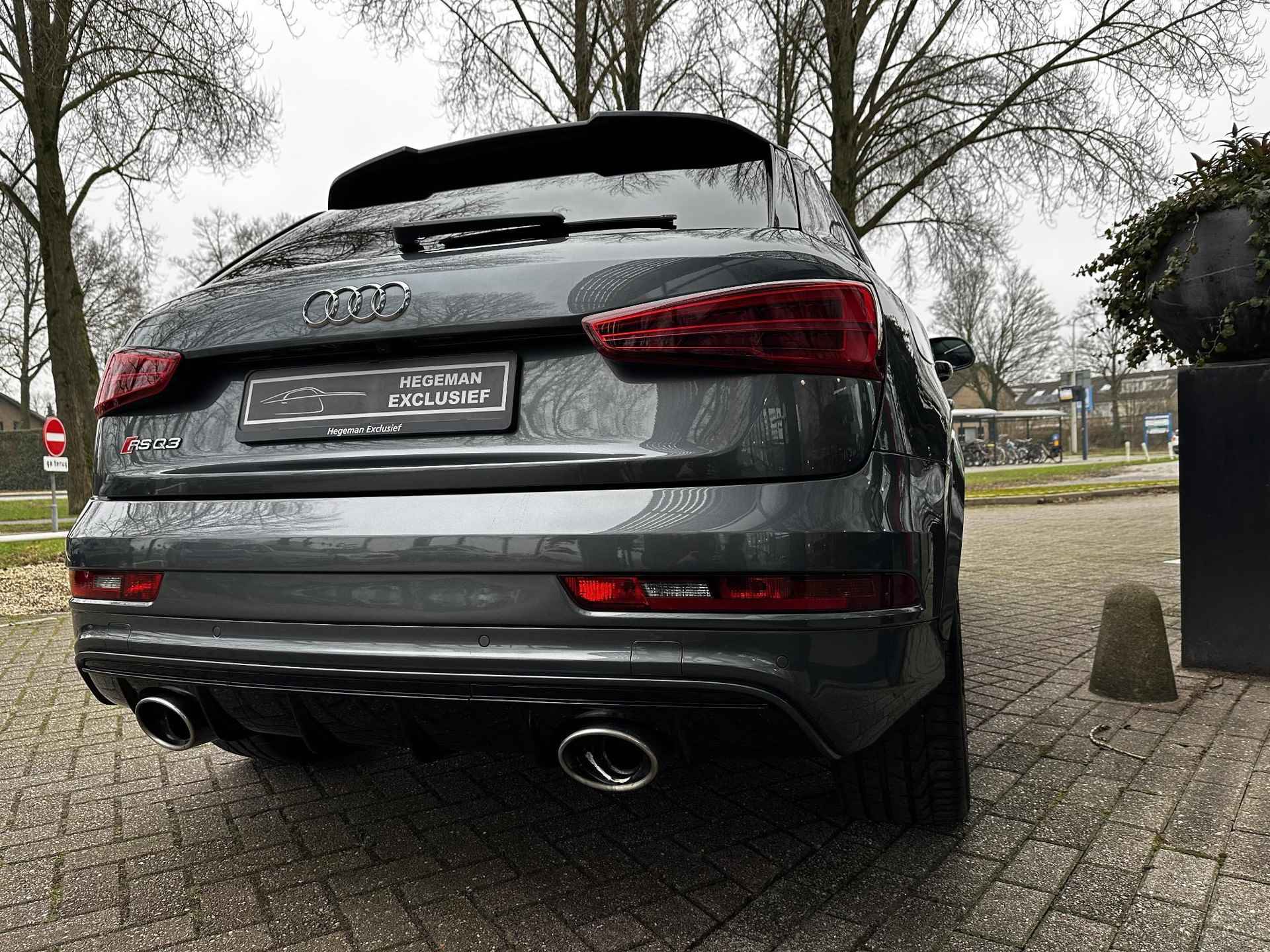 Audi RS Q3 2.5 TFSI quattro performance Pro Line Plus | Schuif-kanteldak | Camera | Elektr. Best stoel | SUPERSPRINT | Wegk Trekhaak - 5/35