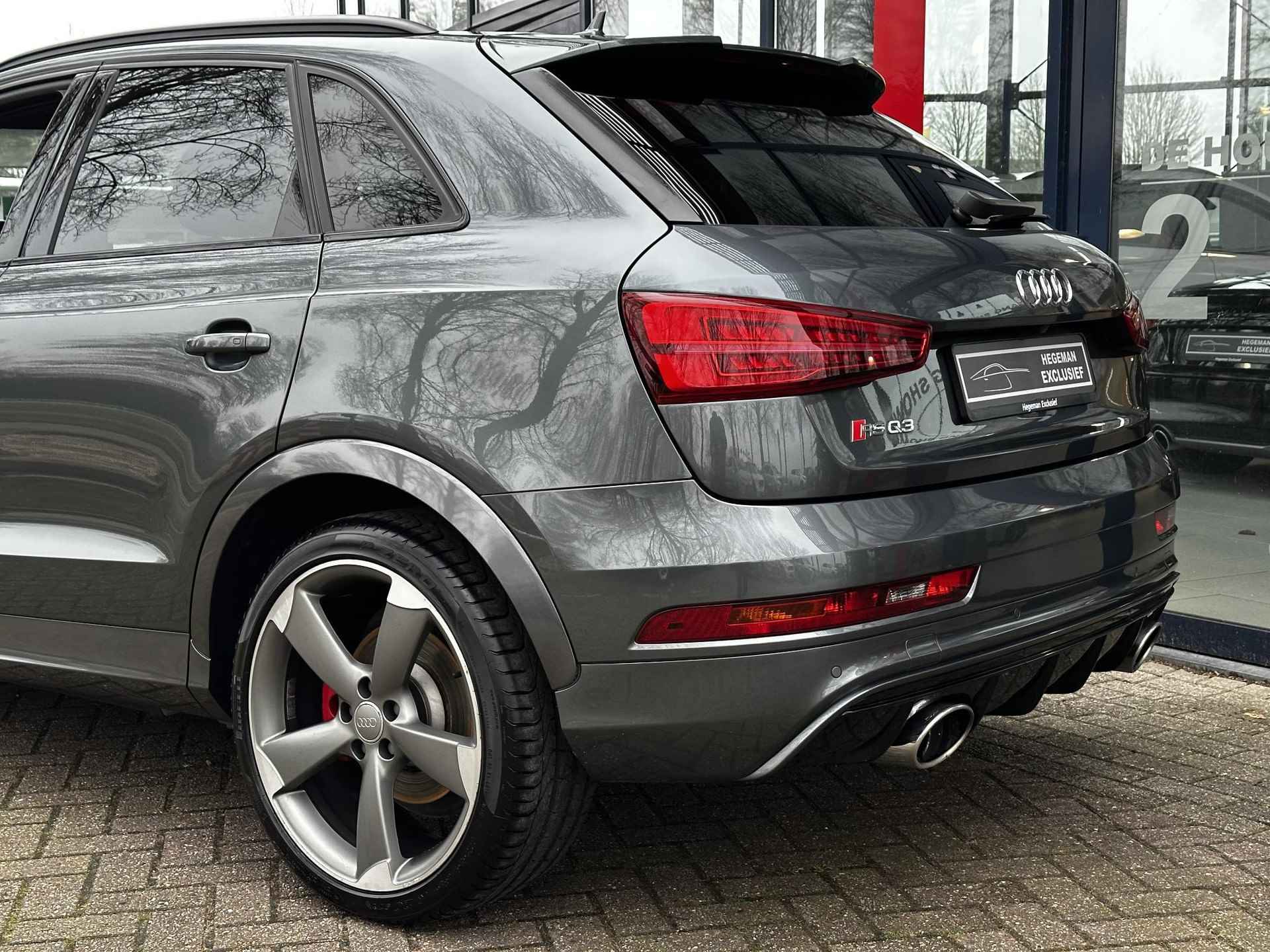 Audi RS Q3 2.5 TFSI quattro performance Pro Line Plus | Schuif-kanteldak | Camera | Elektr. Best stoel | SUPERSPRINT | Wegk Trekhaak - 10/35