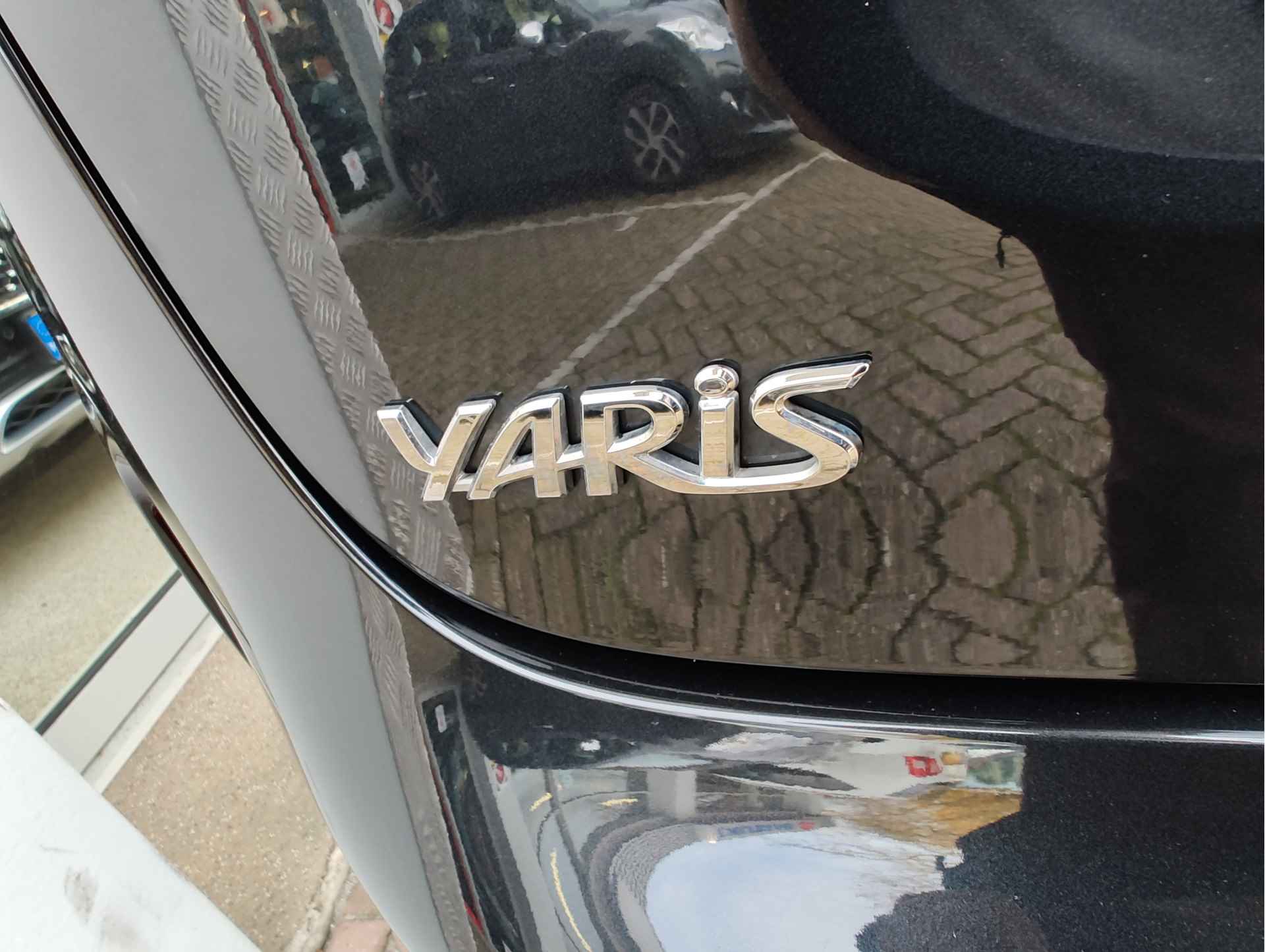 Toyota Yaris Cross 1.5 HYBRID EXECUTIVE Keyless | Dodehoeksens. | JBL | Panoramadak - 36/42