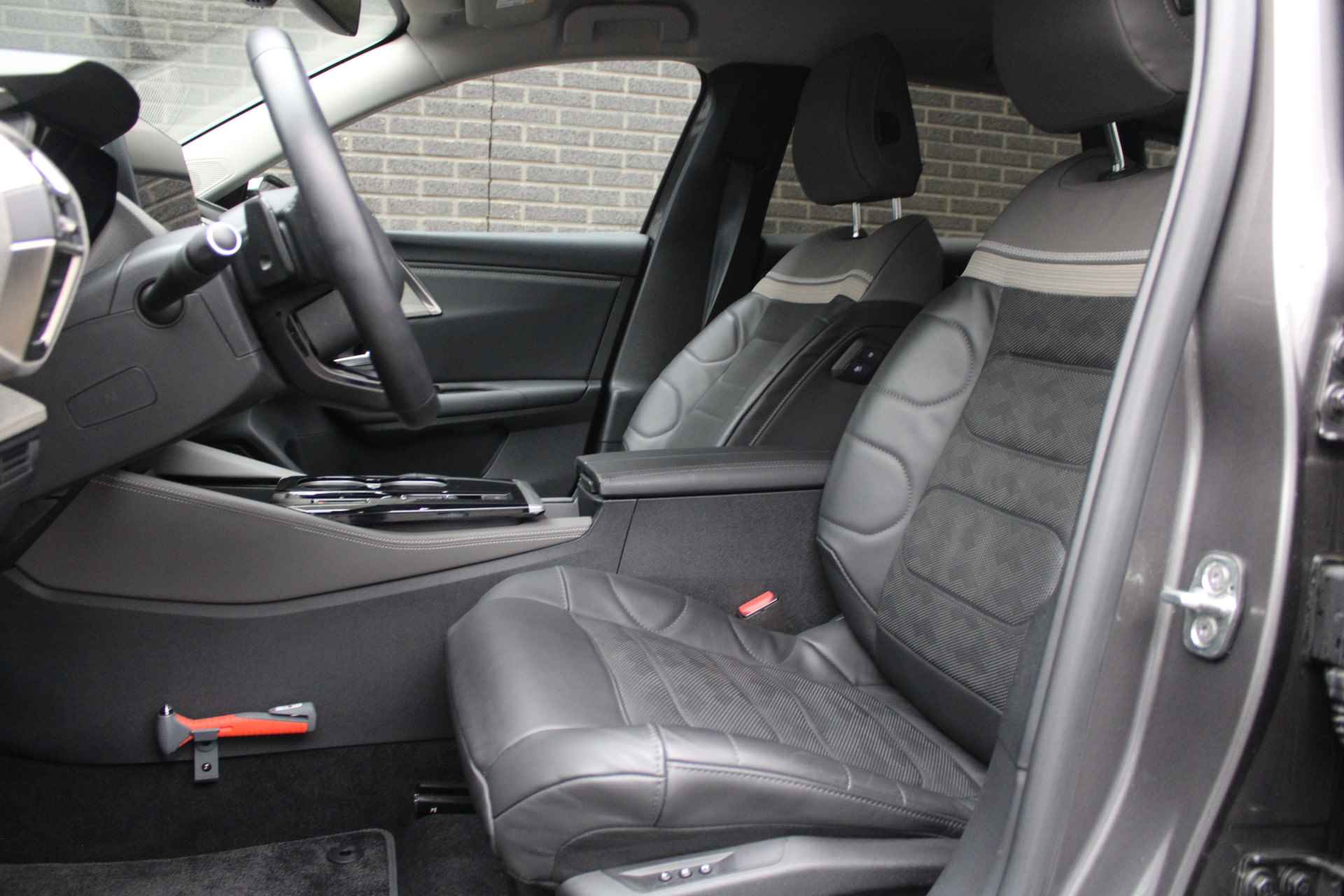 Citroën C5 X 1.2 PureTech Business Plus Automaat, luxe lederen bekleding, 19"inch LM velgen, verw. Voorruit - 10/35