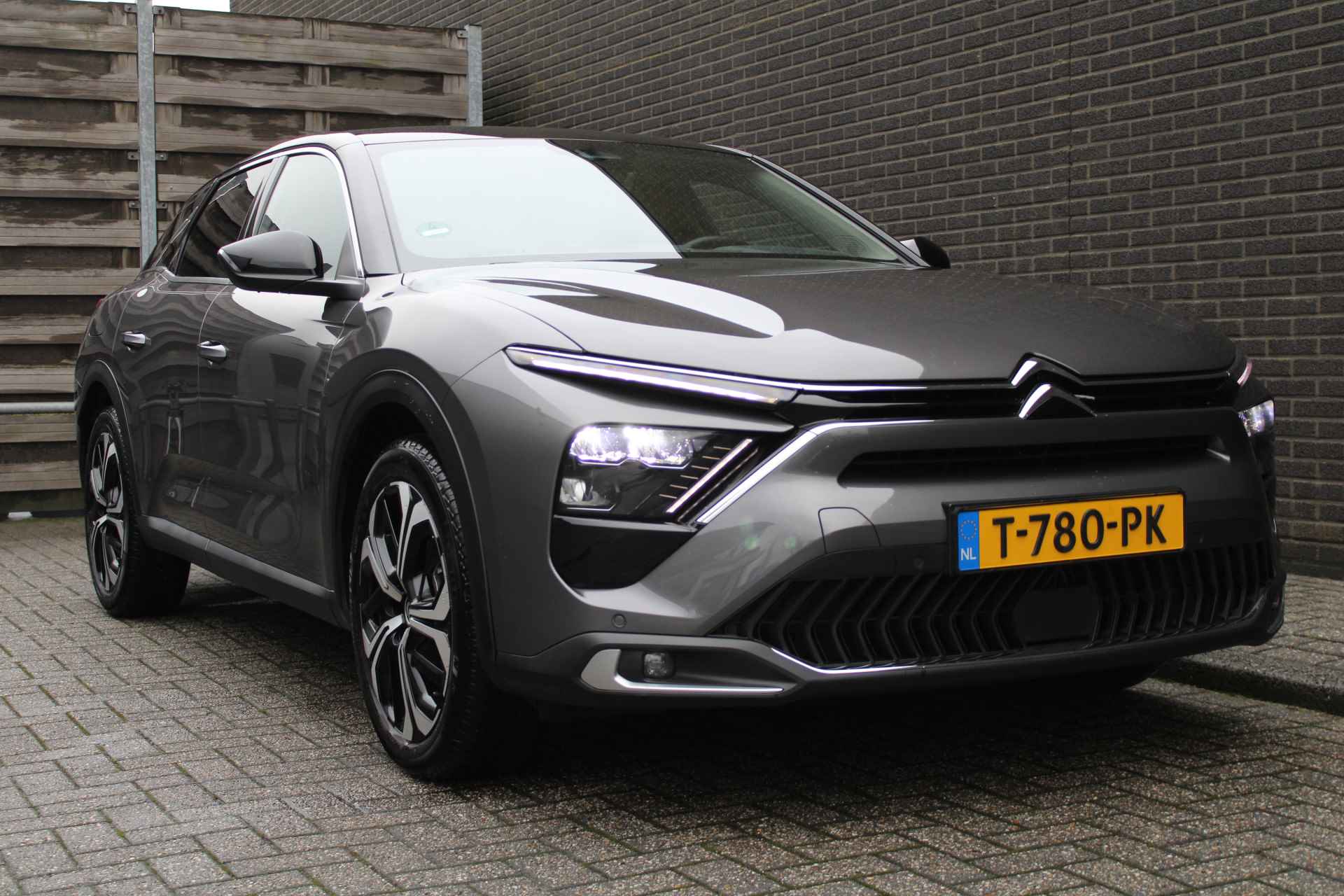 Citroën C5 X 1.2 PureTech Business Plus Automaat, luxe lederen bekleding, 19"inch LM velgen, verw. Voorruit - 31/35