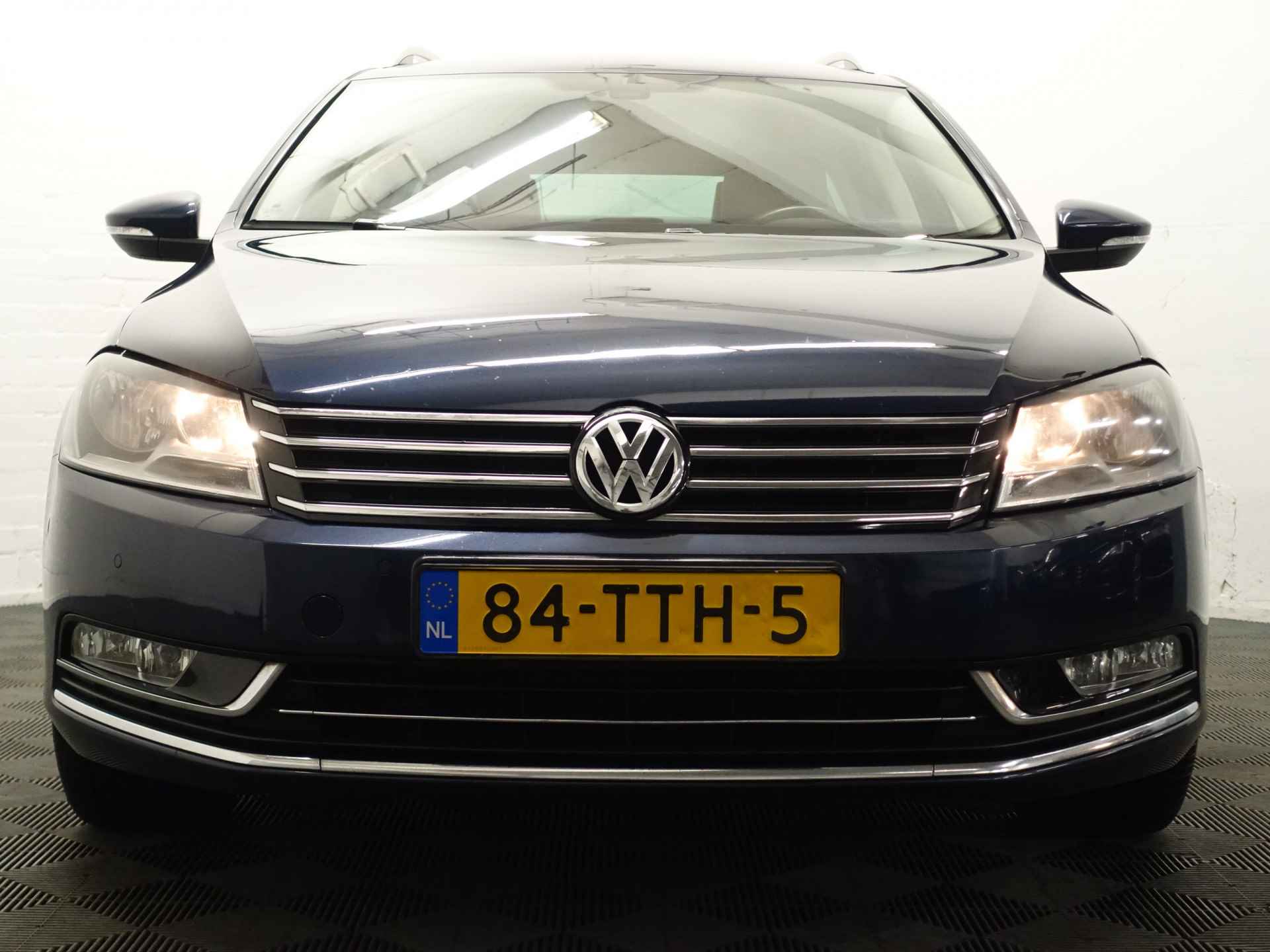 Volkswagen Passat Variant 1.8 TSI R-Line 161Pk Dsg7- Bi Coulor leder, Park assist, Navi, Xenon Led, - 23/33