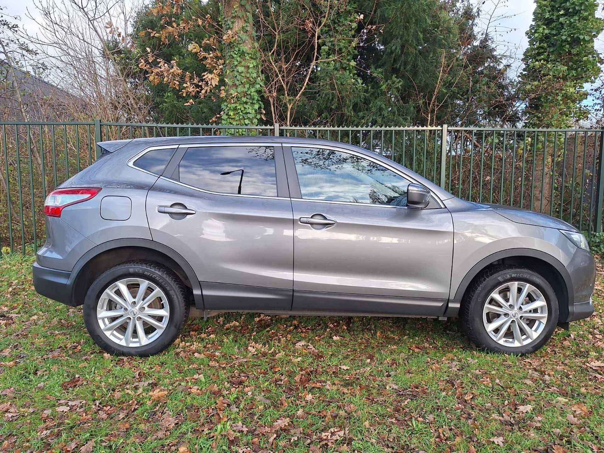 Nissan Qashqai 1.2 Connect Edition | incl Groot onderhoud en Garantie - 6/29