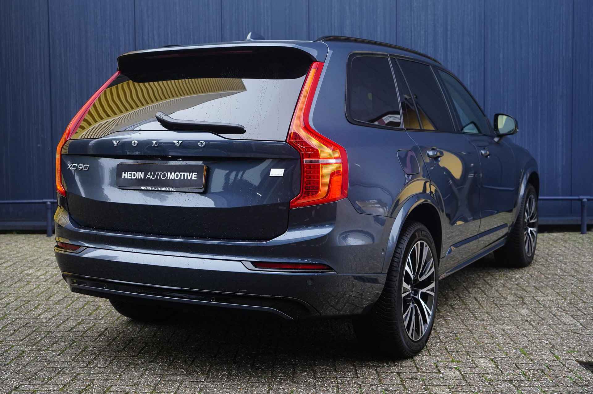 Volvo XC90 2.0 T8 Recharge AWD Ultimate Dark | Luchtvering | Head-Up Display | 360 Camera | Glazen Schuifdak | Harman/Kardon | - 6/29