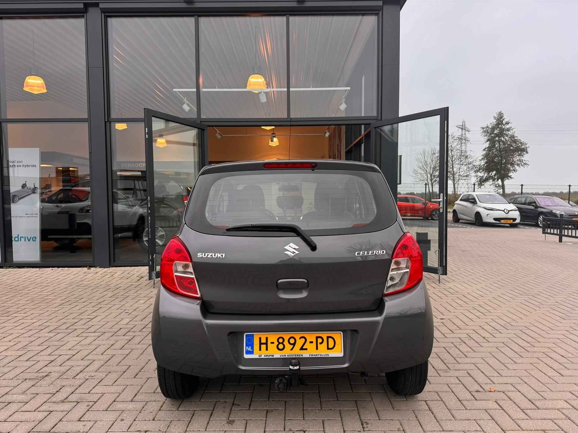 SUZUKI Celerio 1.0 68PK Start/Stop Comfort / Navigatie / Trekhaak - 6/25