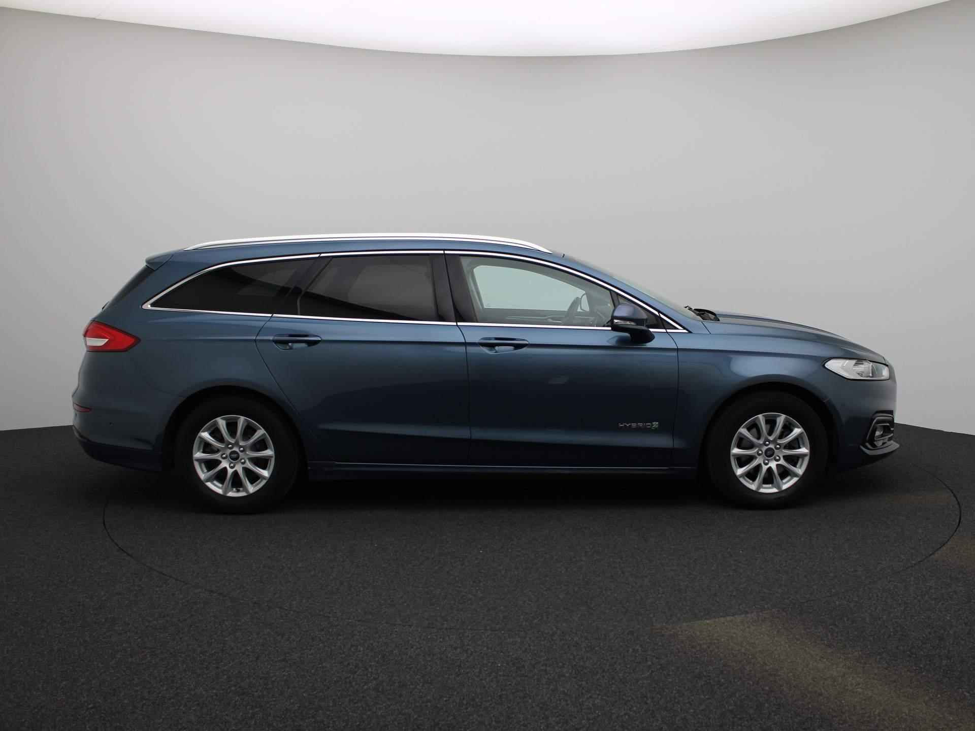 Ford Mondeo Wagon 2.0 IVCT HEV Titanium Aut. | Navigatie | Cruise control | DAB | Climate Control | Camera - 6/36