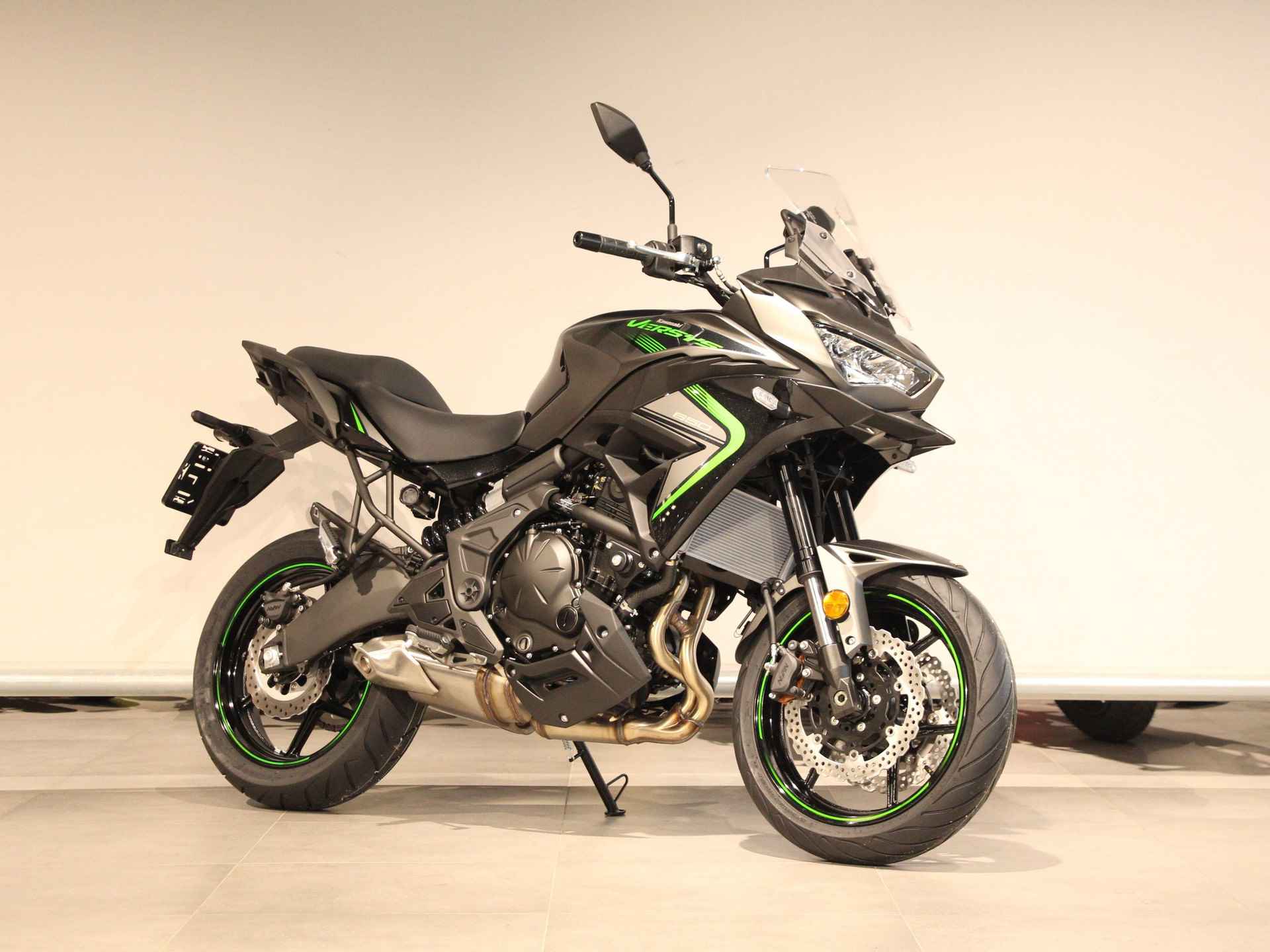 Kawasaki VERSYS 650 ABS - 2/17