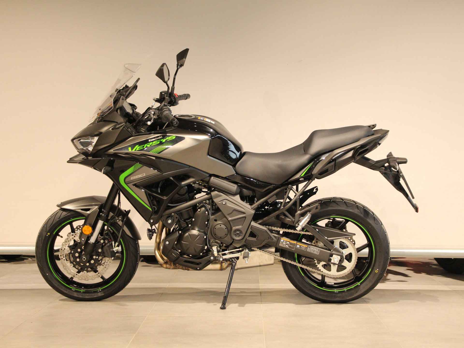 Kawasaki VERSYS 650 ABS - 6/17