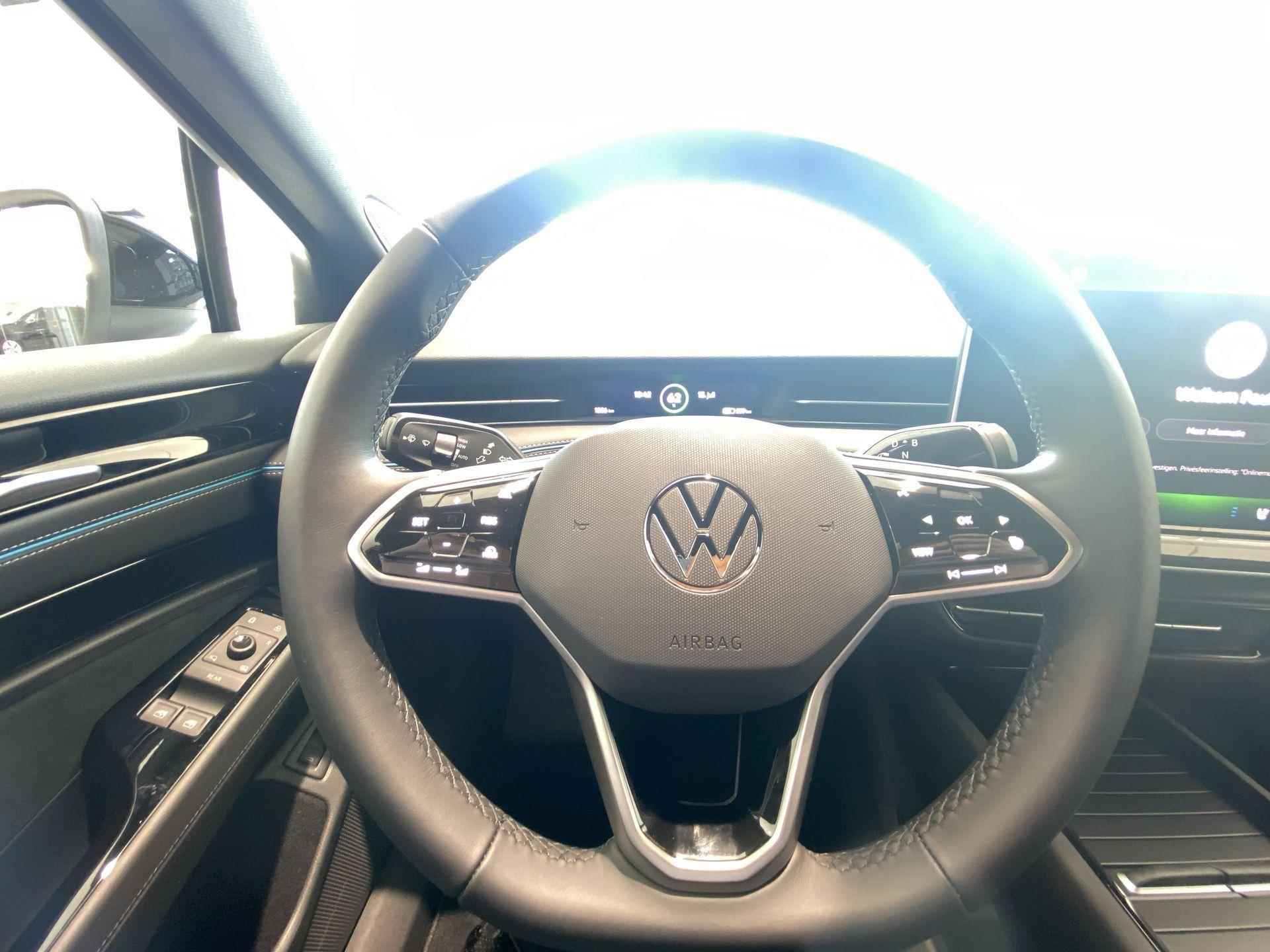 Volkswagen ID.7 Pro Business 77 kWh accu, 210 kW / 286 pk Electr. aandrijving · Oplaadkabel 230V · Interieur pakket plus · Warmtepomp voor actieradiusoptimalisatie · Velgen 'montreal', 20 inch lichtmetaal - 16/24