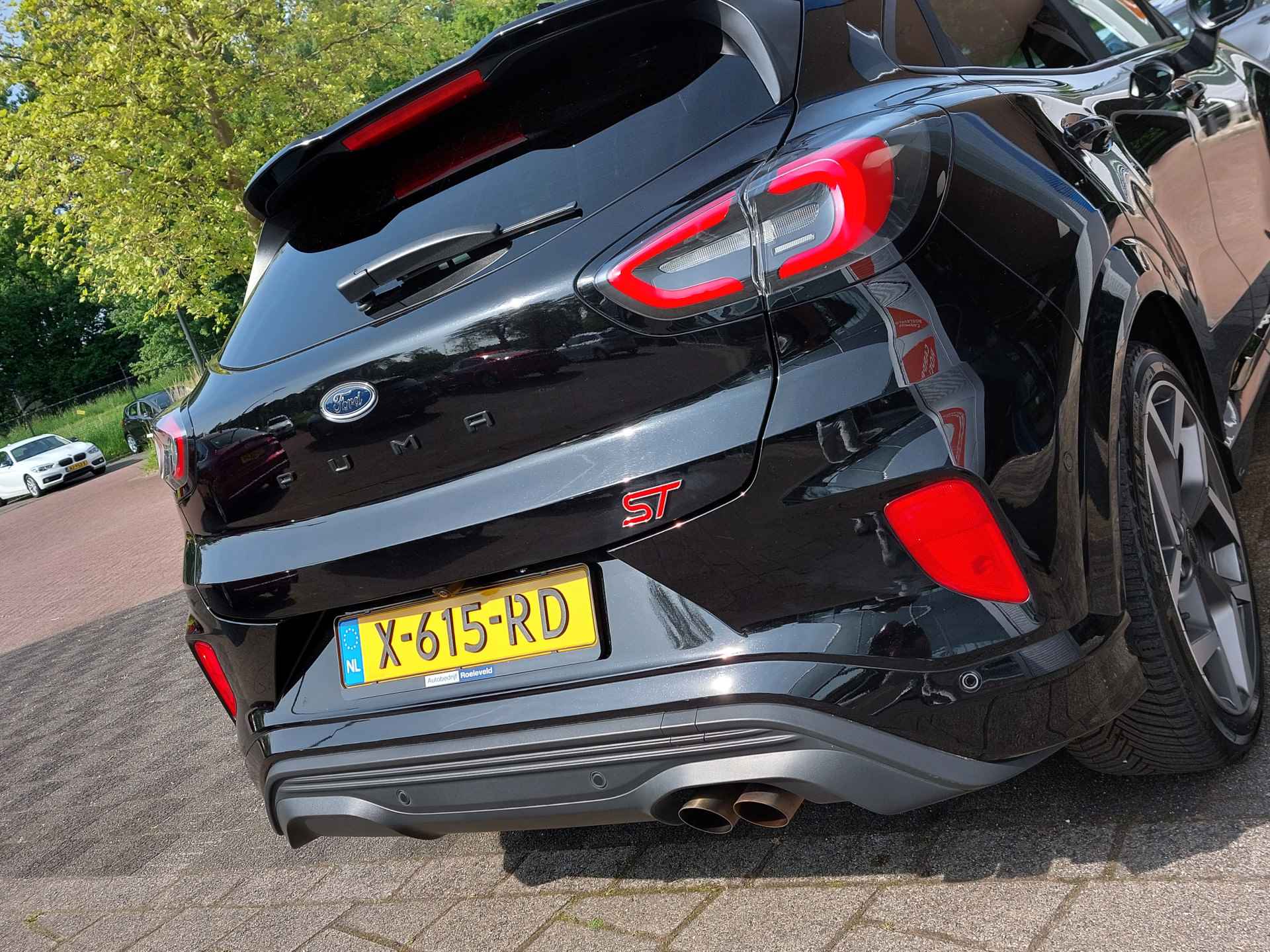 Ford Puma 1.5 EcoBoost 200pk ST-X Performance-Pack | Navi + Apple Carplay | Clima | Cruise | B&O Sound | Keyless Entry | Pdc V+A+Assist+Camera | Dodehoek+Rijstrooksensor | Privacy Glass | 19''lm - 44/51