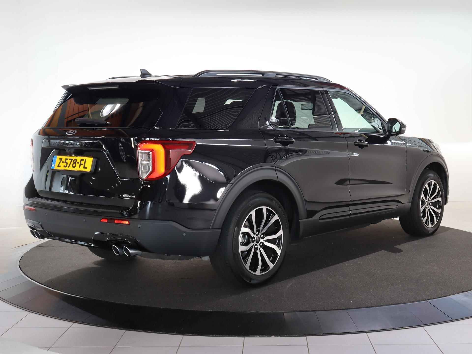 Ford Explorer 3.0 V6 EcoBoost PHEV ST-Line - 3/38