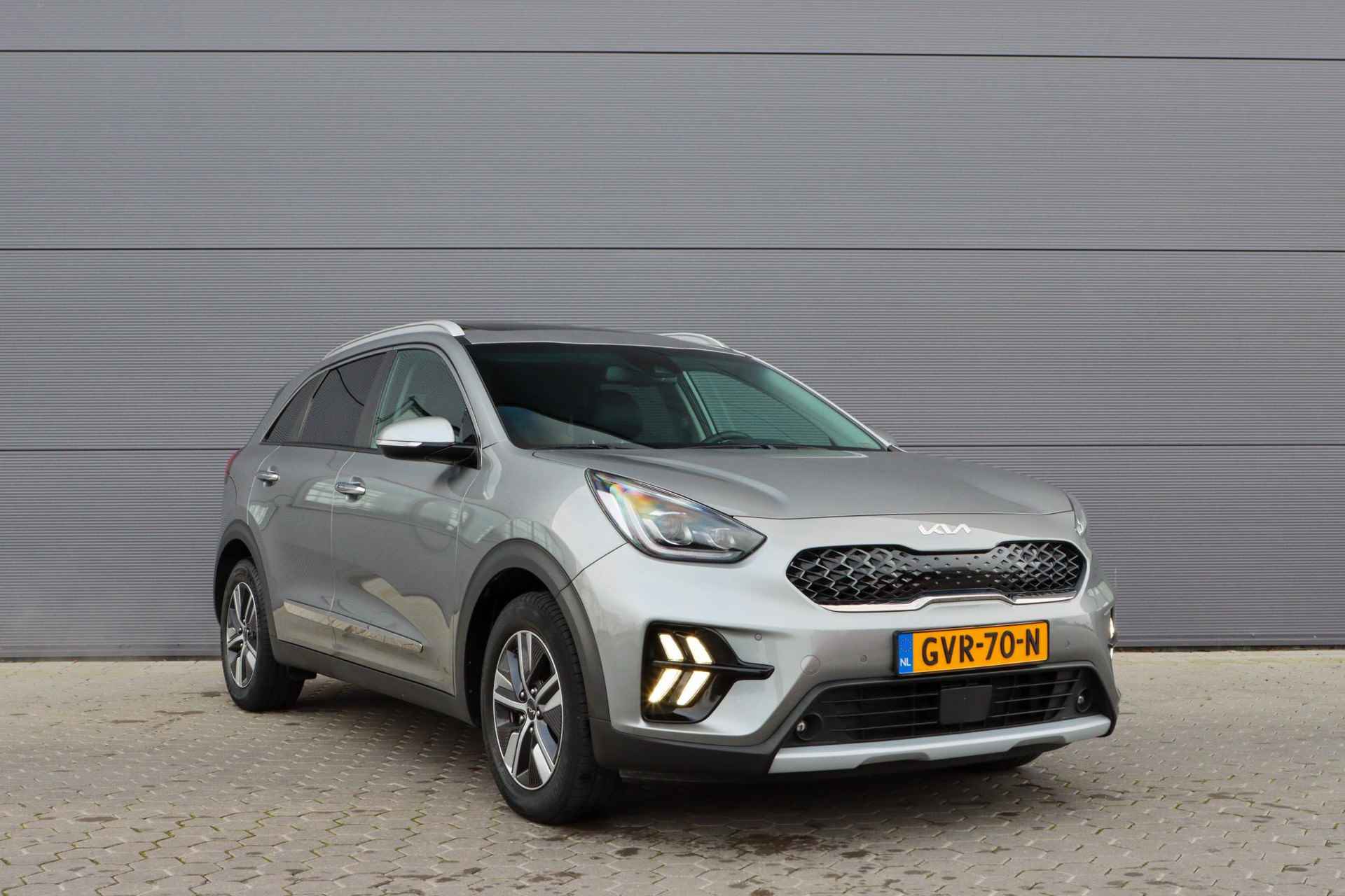 Kia Niro 1.6 GDi PHEV ExecutiveLine | Adaptieve cruise | Leer | Schuifdak | Rijklaarprijs - incl.garantie - 18/45