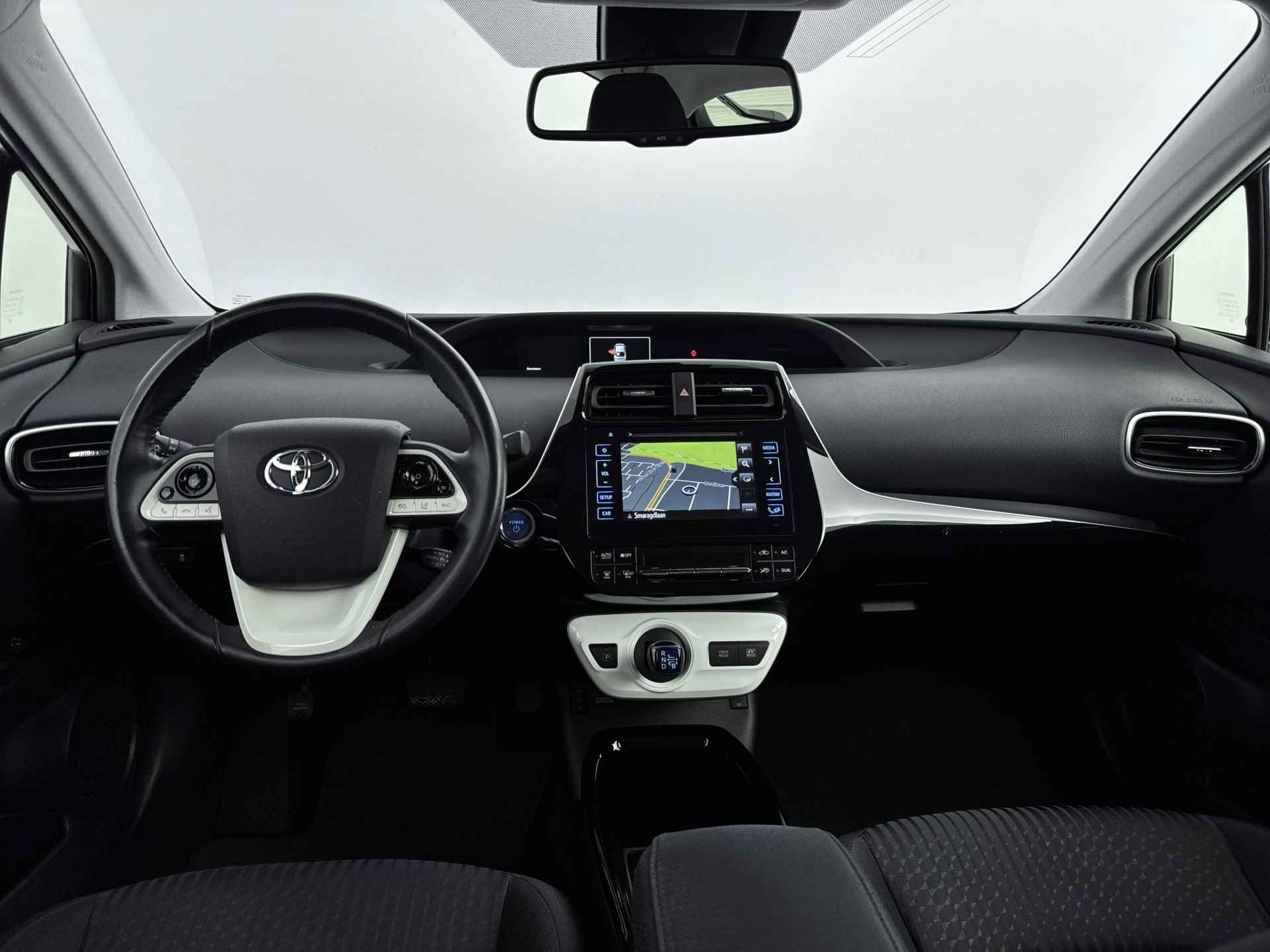 Toyota Prius 1.8 Business Plus | Navigatie | Head-up Display | Stoelverwarming | 11-5 JvR - 6/41