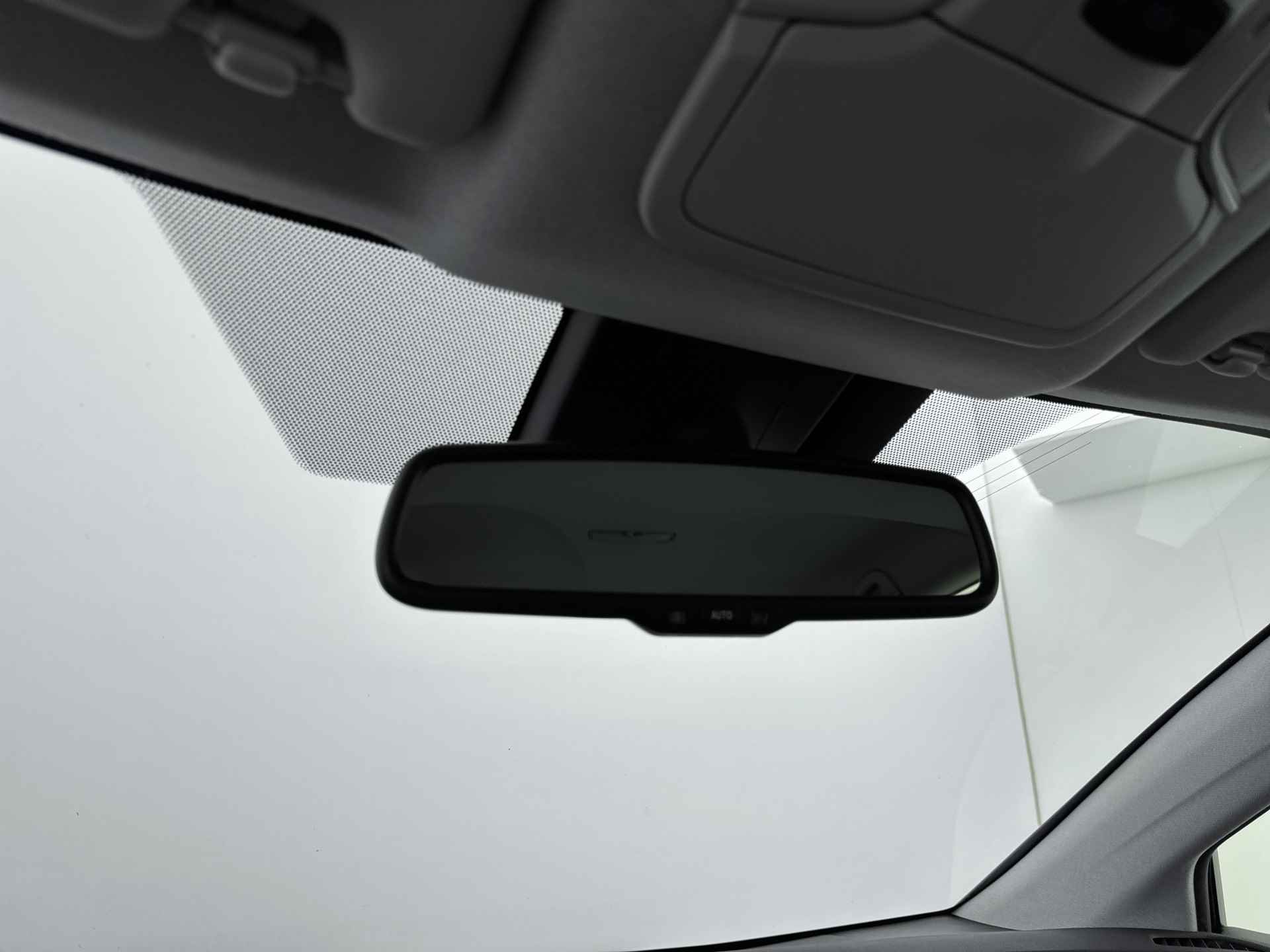 Toyota Prius 1.8 Business Plus | Navigatie | Head-up Display | Stoelverwarming | 11-5 JvR - 31/41
