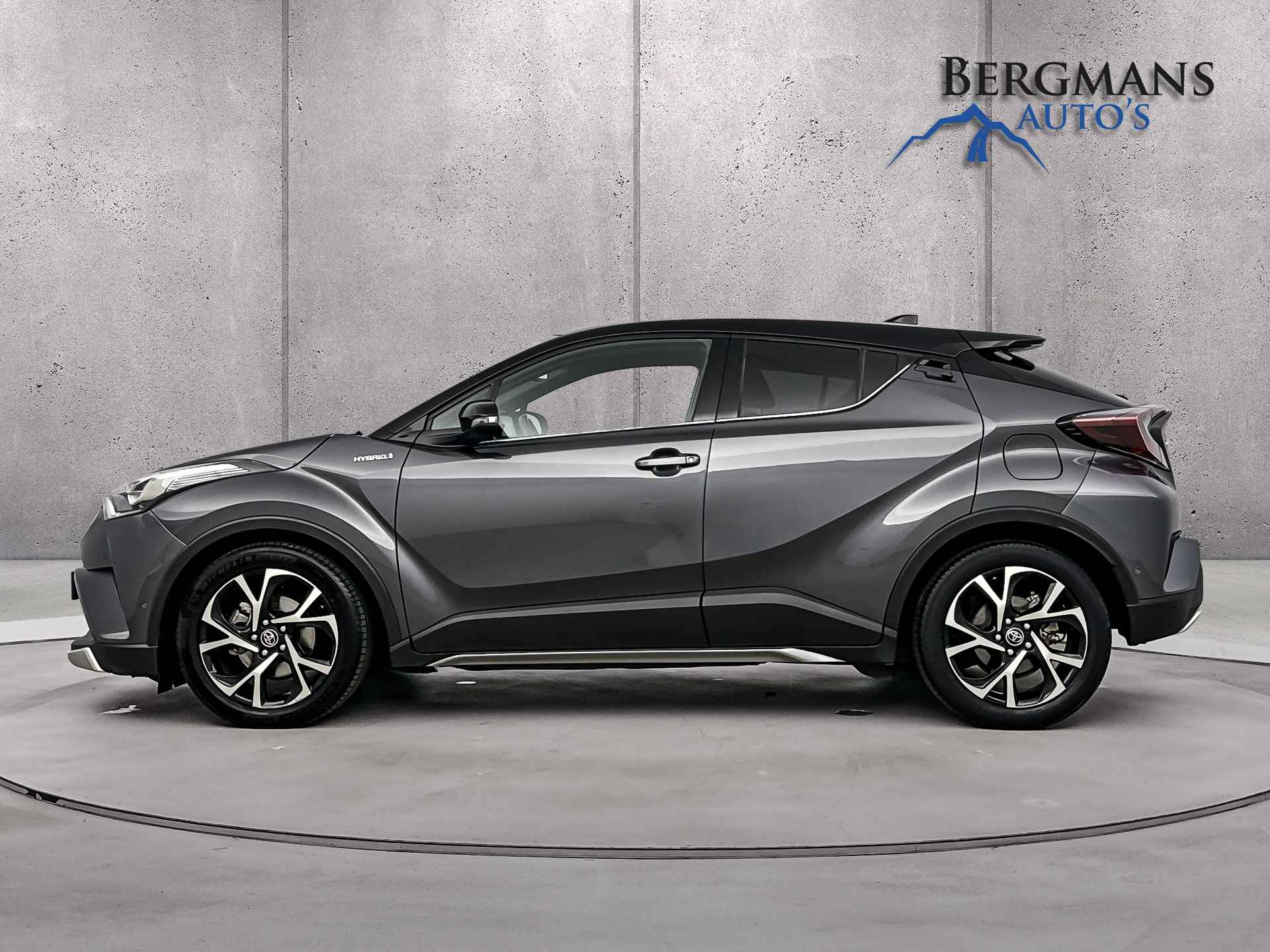 Toyota C-HR 1.8 Hybrid Bi-Tone // TREKHAAK // LEDER // - 10/28