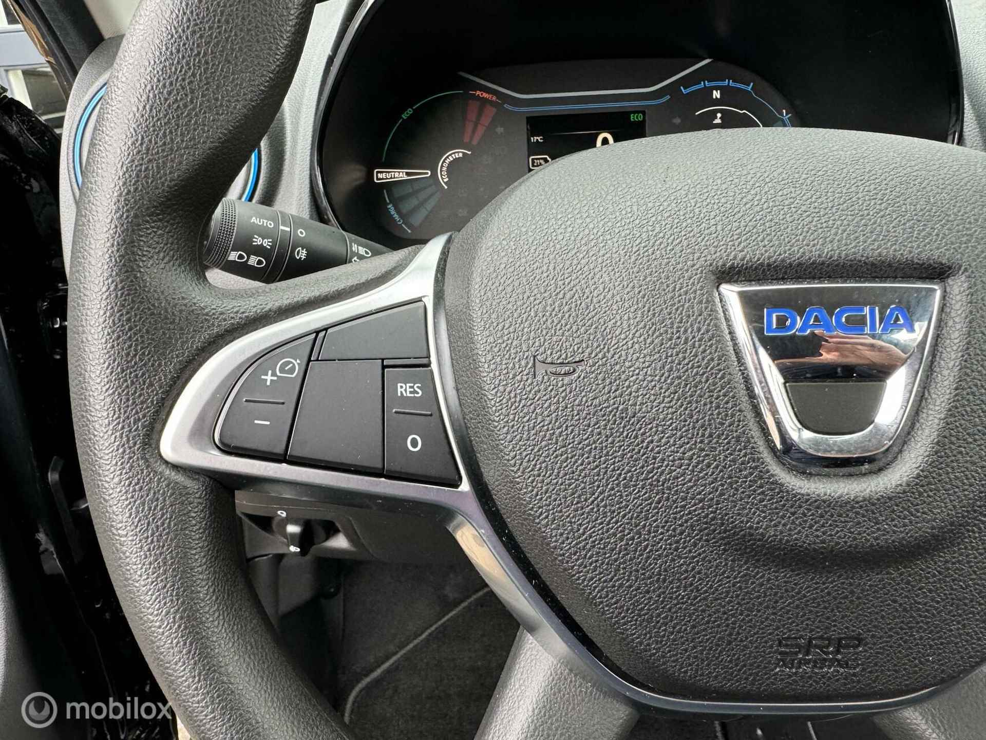 Dacia Spring Comfort Plus 27 kWh bomvol ! € 2000.-- subsidie - 14/28