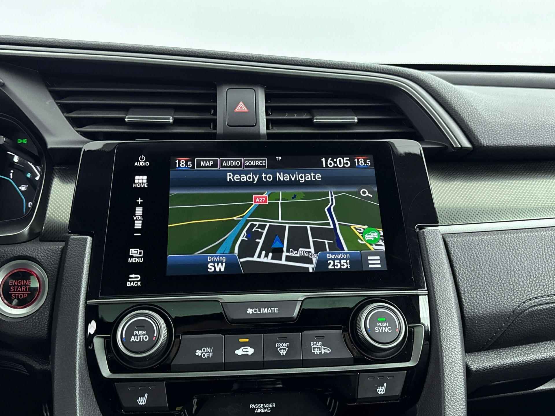 Honda Civic 1.0 i-VTEC Executive | Navigatie | Apple Carplay | Panodak | Trekhaak | Parkeersensoren v + a | 17 Inch | - 15/32