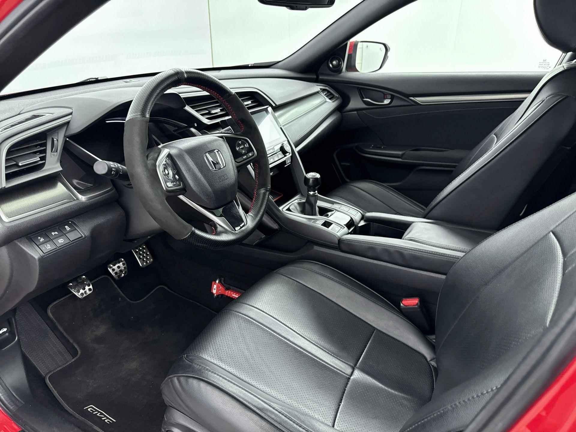 Honda Civic 1.0 i-VTEC Executive | Navigatie | Apple Carplay | Panodak | Trekhaak | Parkeersensoren v + a | 17 Inch | - 31/32