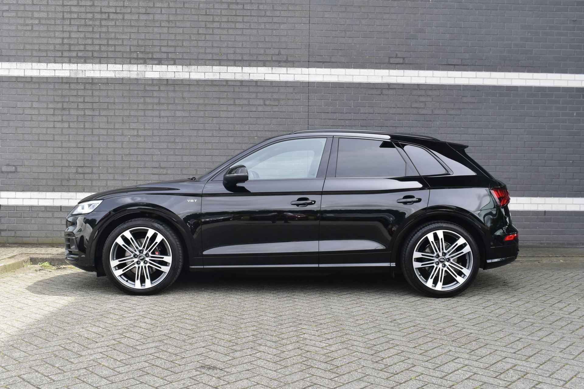 Audi SQ5 3.0 TFSI SQ5 quattro Pro Line Plus / Head-Up / B&O / 360 Camera / Panoramadak - 4/46