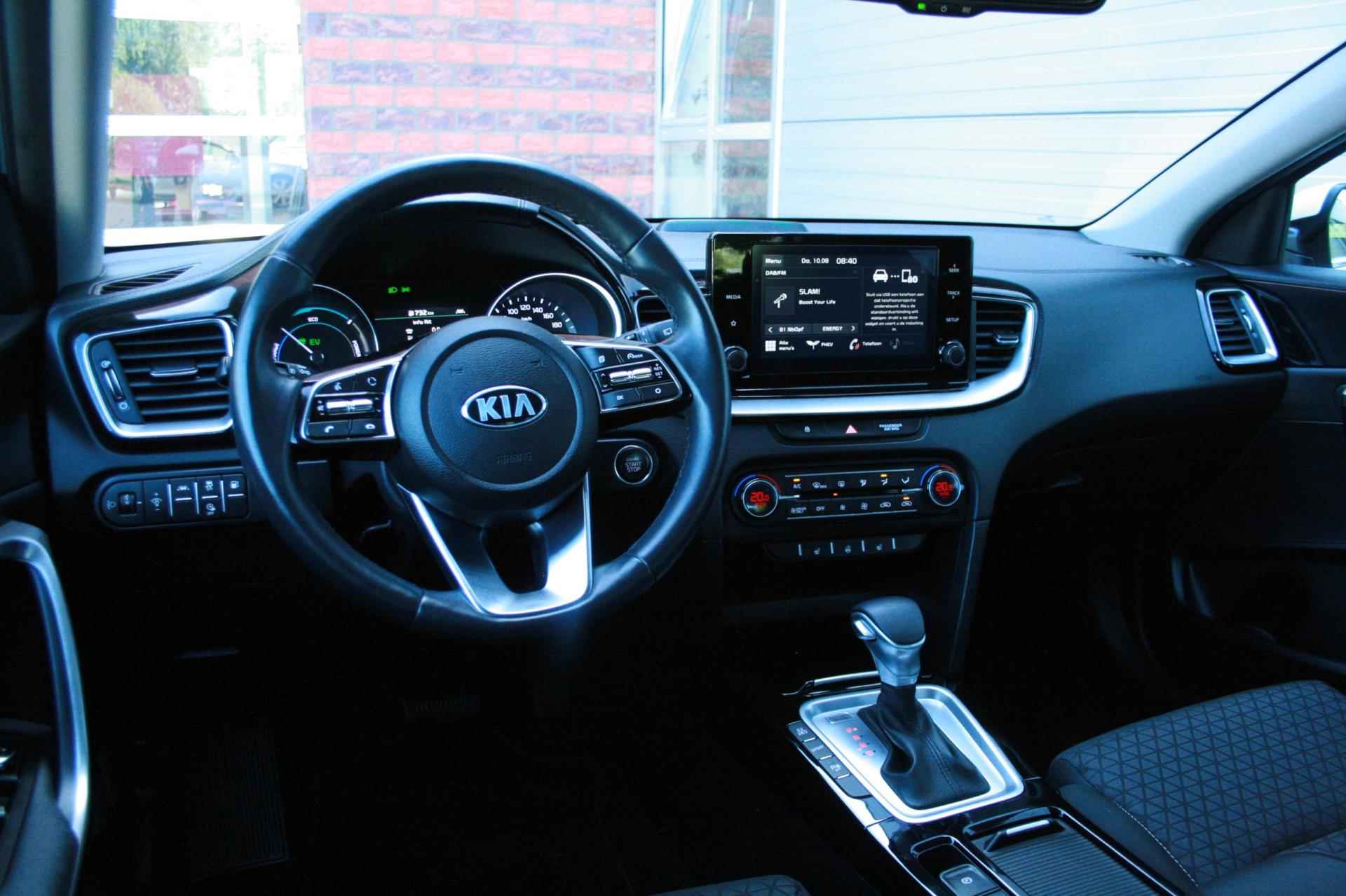 Kia Ceed Sportswagon 1.6 GDI PHEV DynamicLine Clima/AppleCarPlay/Cam - 11/28