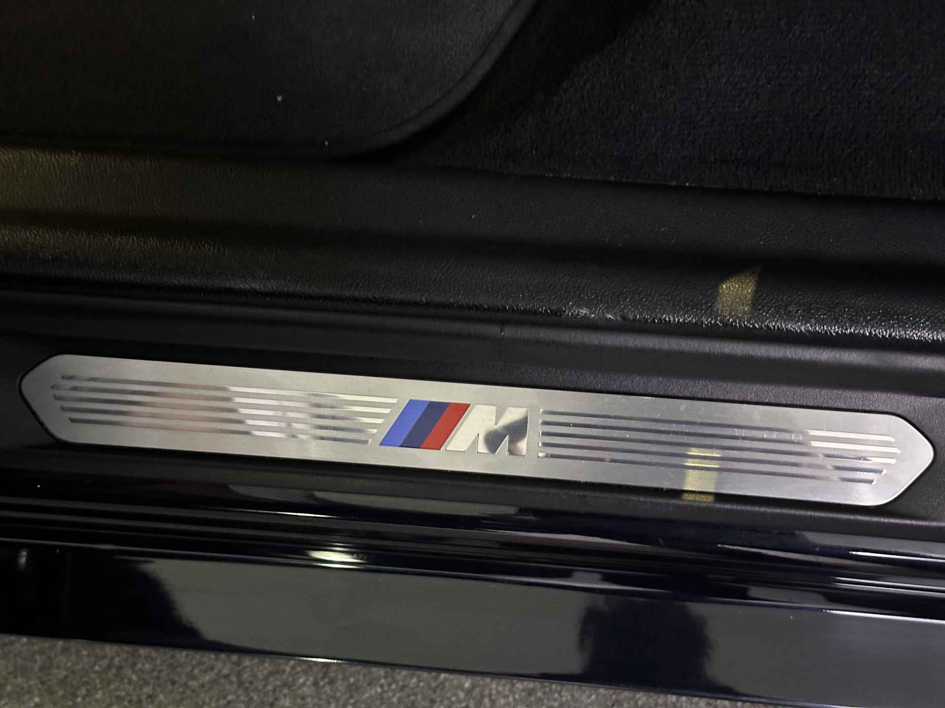 BMW X4 xDrive20i M-Sport | Panodak | Leder | Head-up Display | 21'' L.M | Camera | Led | Stoelverwarming | - 11/46