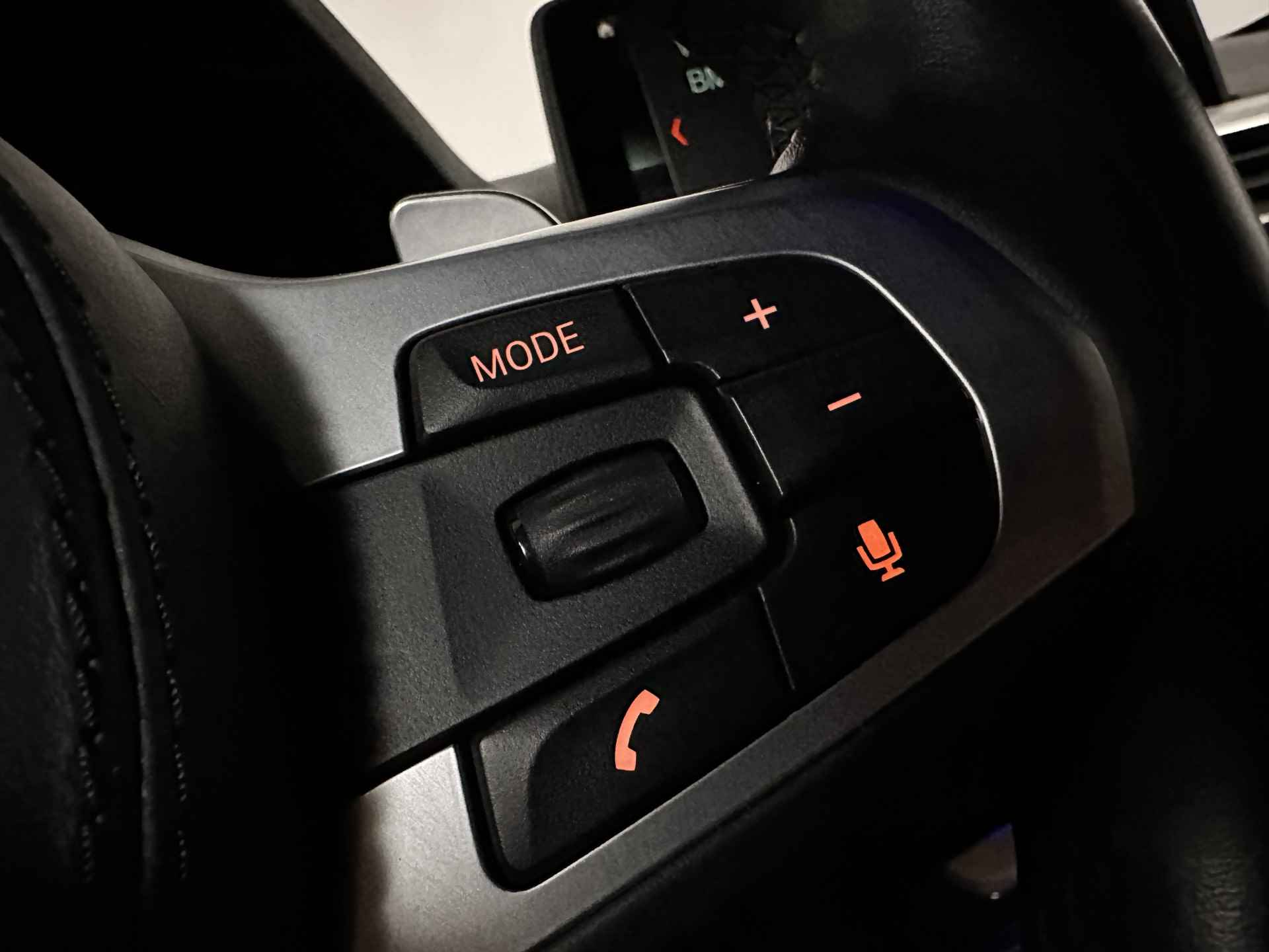 BMW X4 xDrive20i M-Sport | Panodak | Leder | Head-up Display | 21'' L.M | Camera | Led | Stoelverwarming | - 17/46